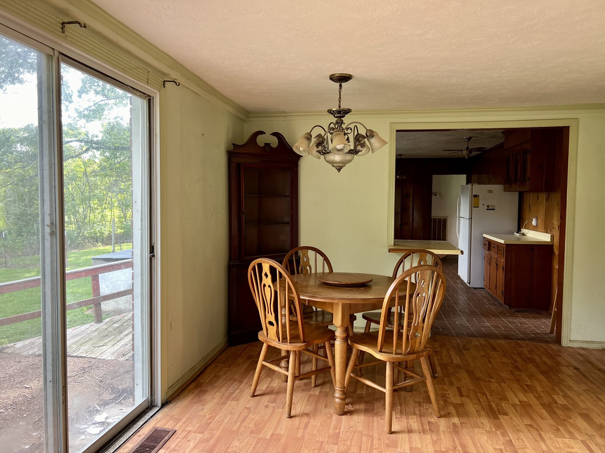 250 Chipman Rd Property Photo 13