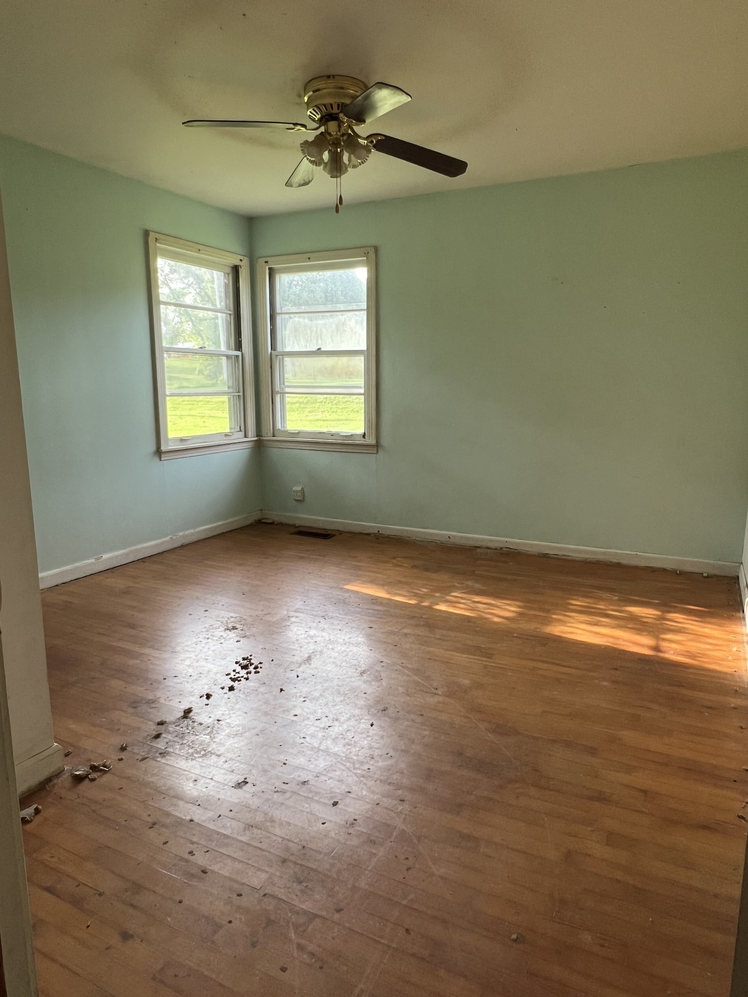 250 Chipman Rd Property Photo 22