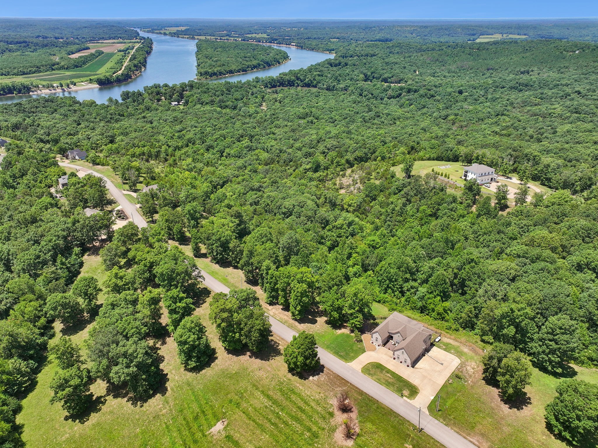300 Rivers Edge Dr Property Photo