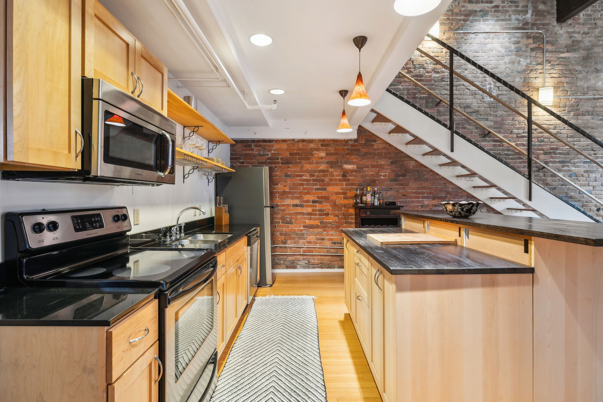 305 Church St Property Photo 13