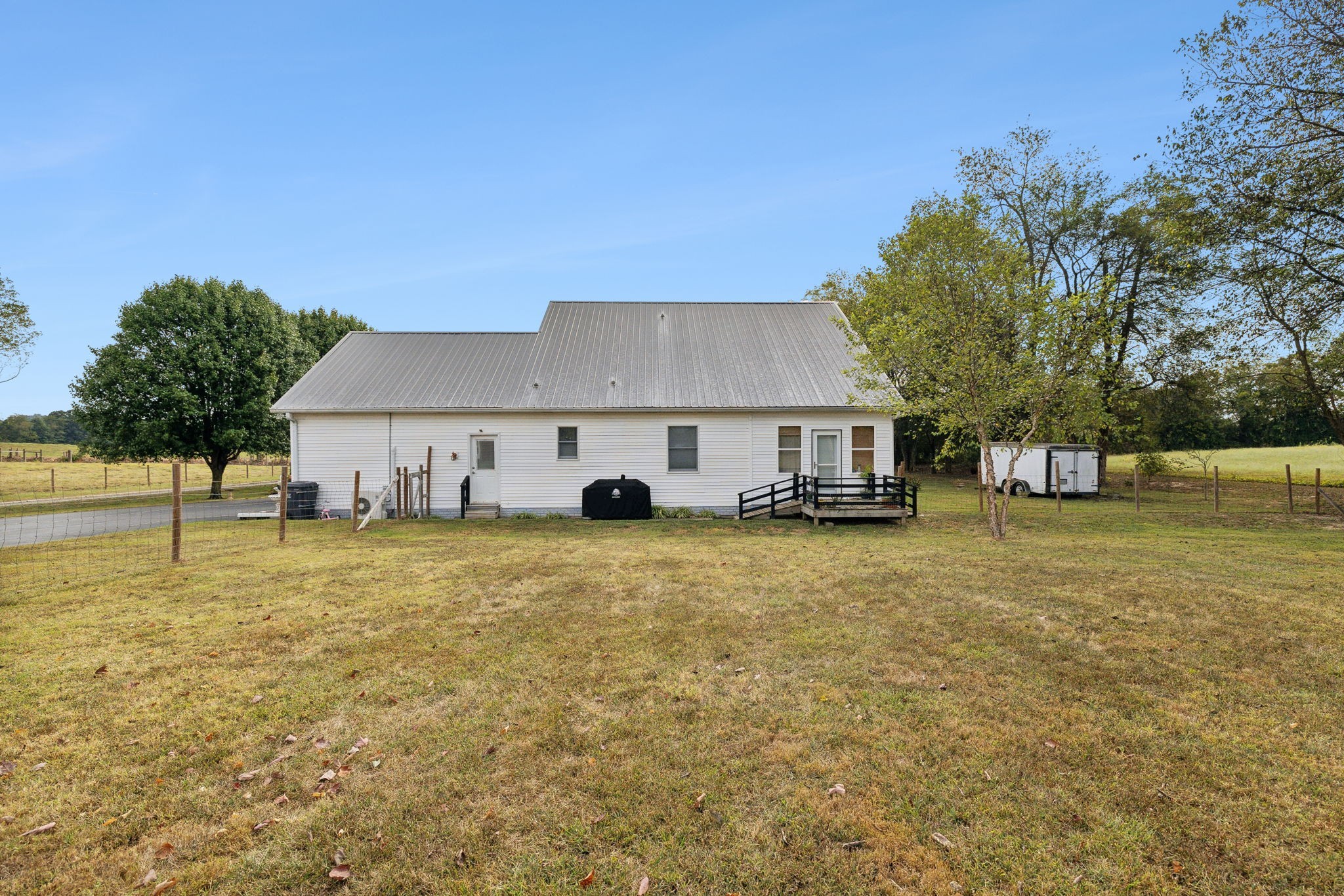 140 Harper Rd Property Photo 42