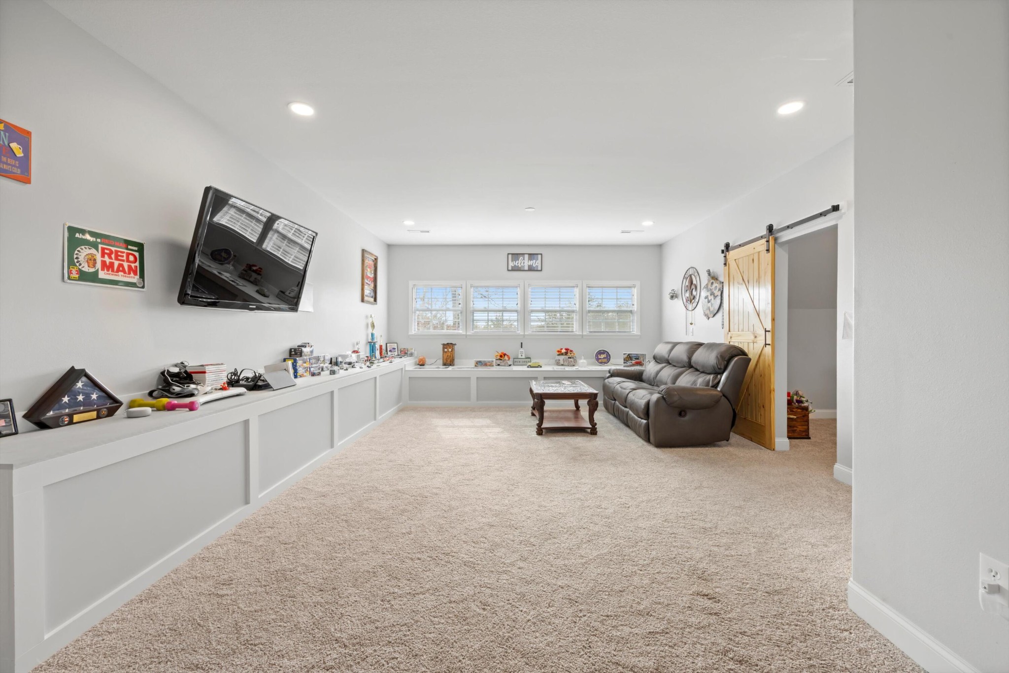 300 Skyhigh Drive Property Photo 40