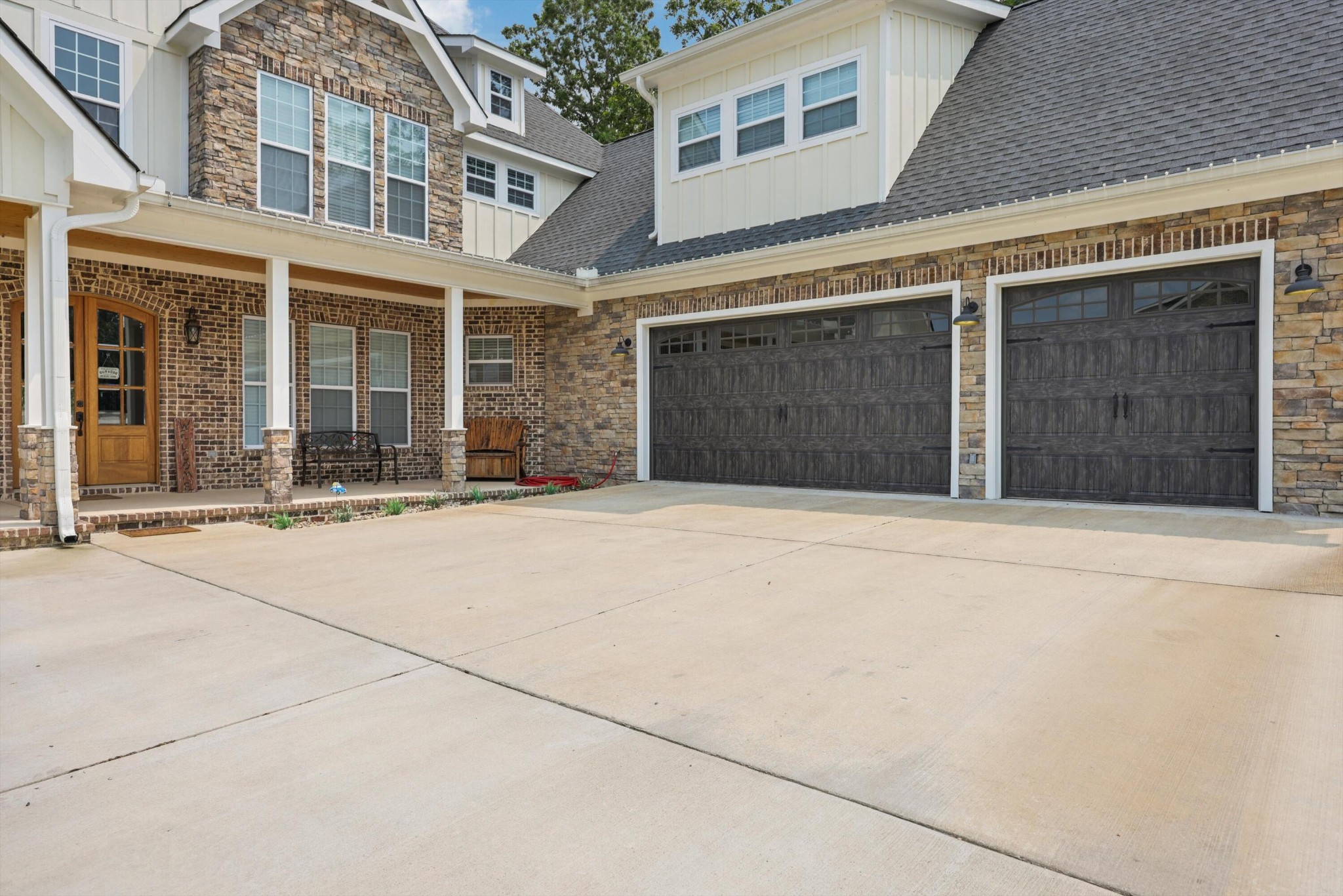 300 Skyhigh Drive Property Photo 53