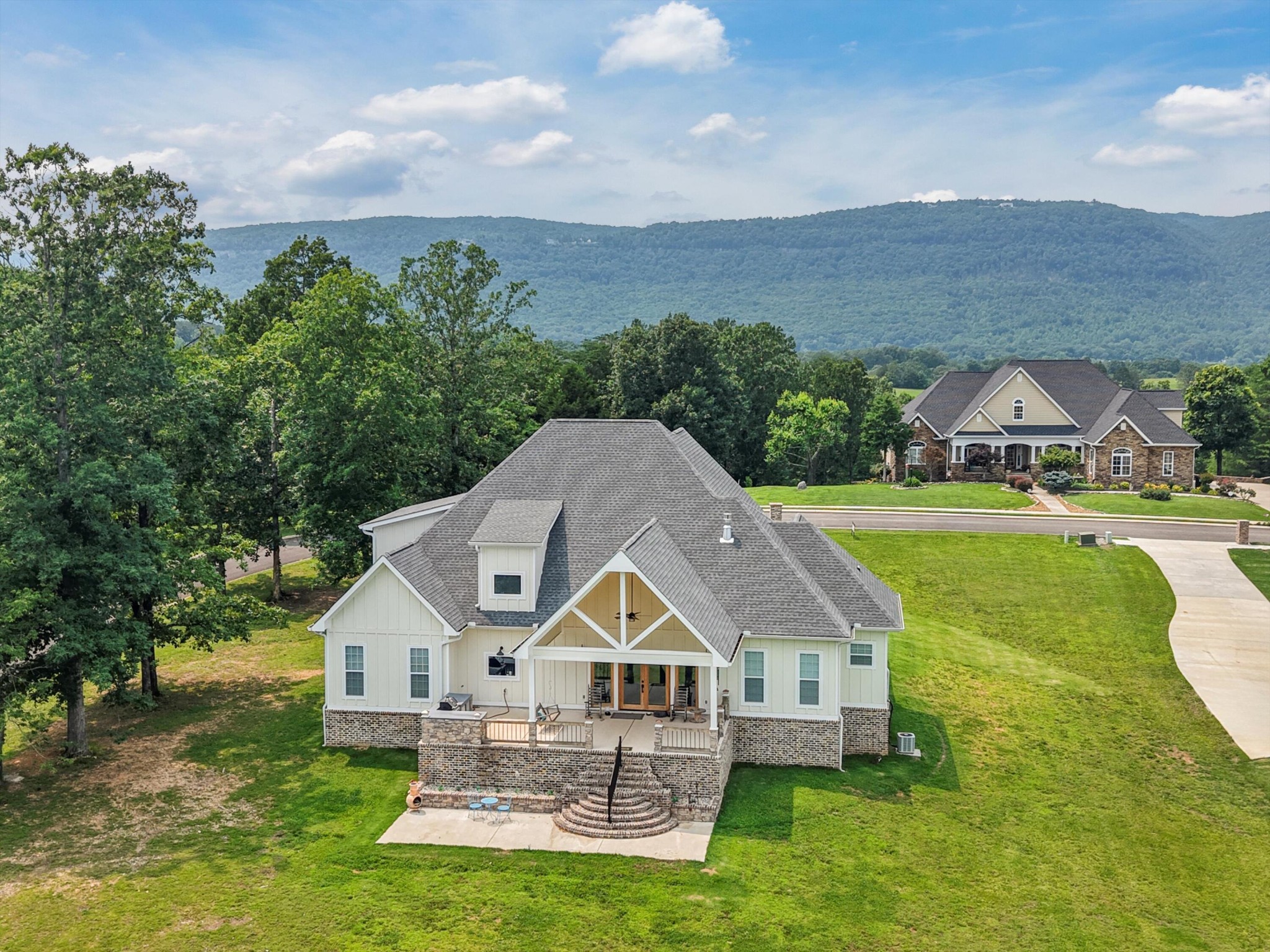 300 Skyhigh Drive Property Photo 57