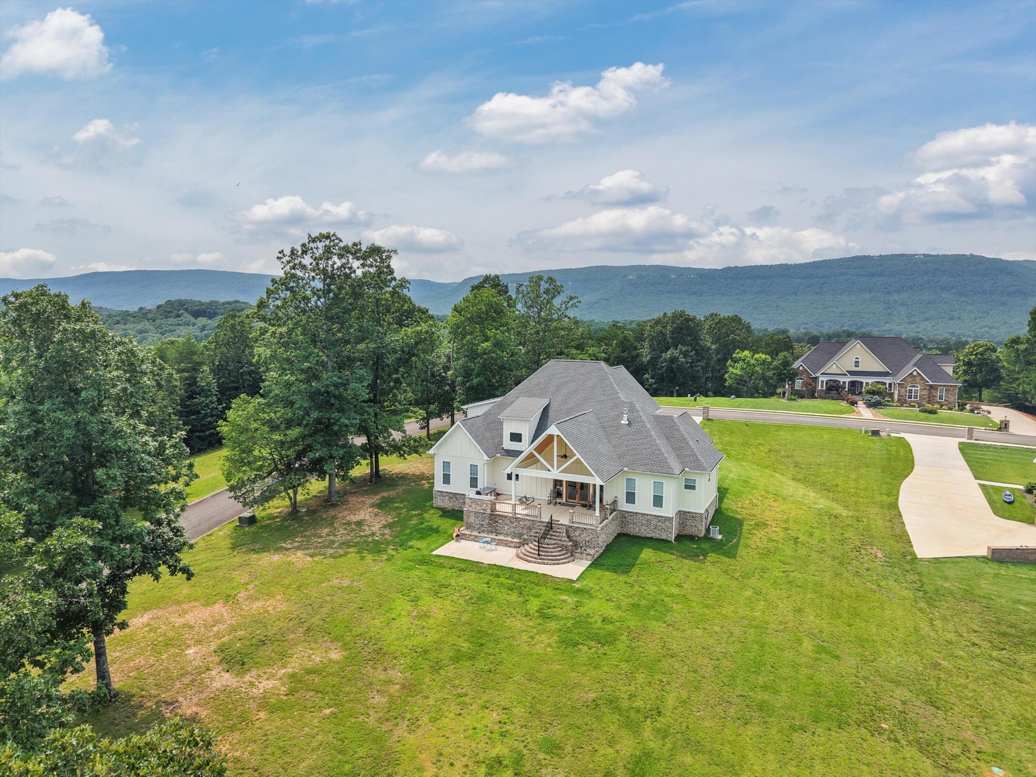 300 Skyhigh Drive Property Photo 63