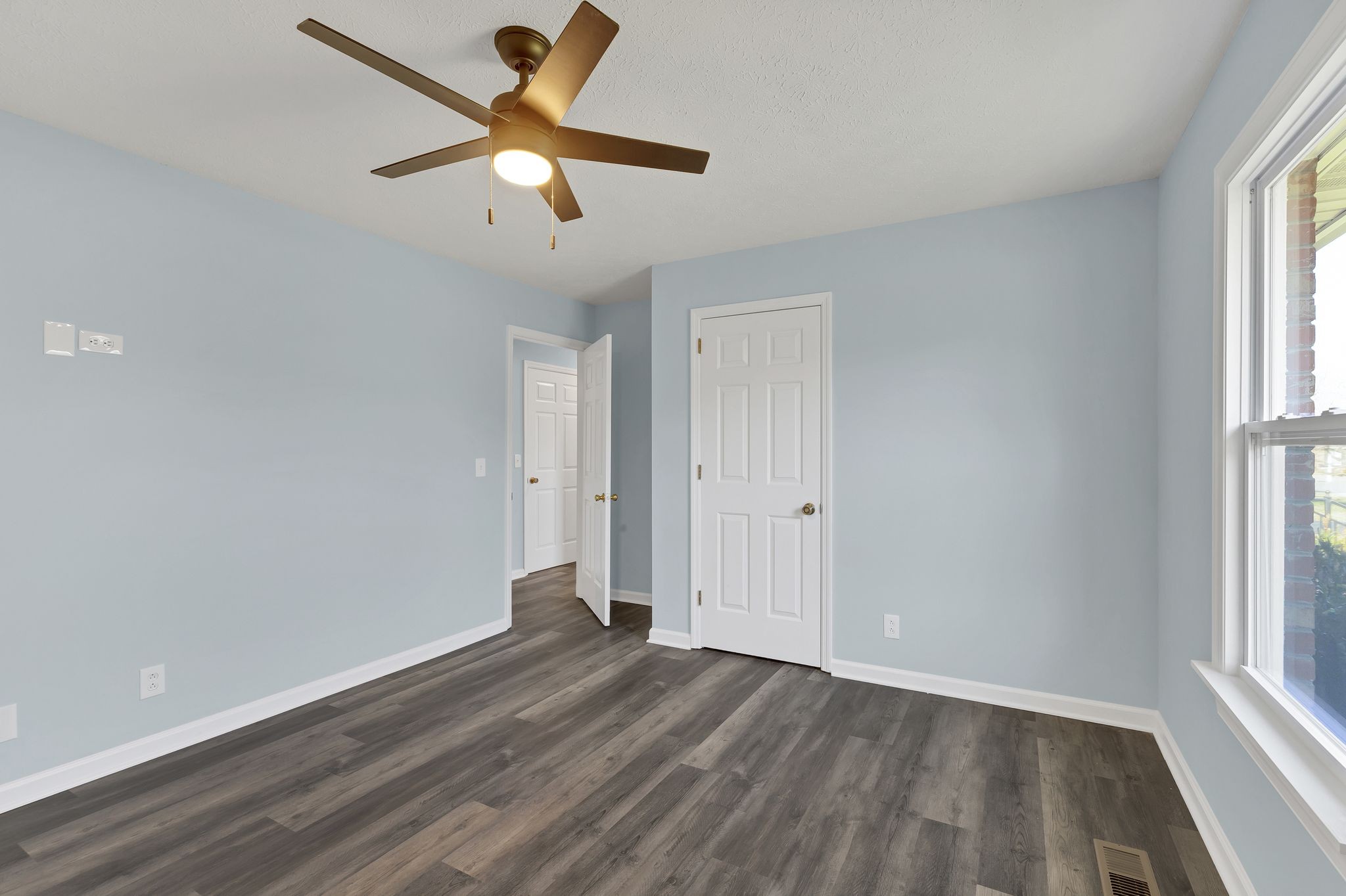 314 Shadowbrook Dr Property Photo 16
