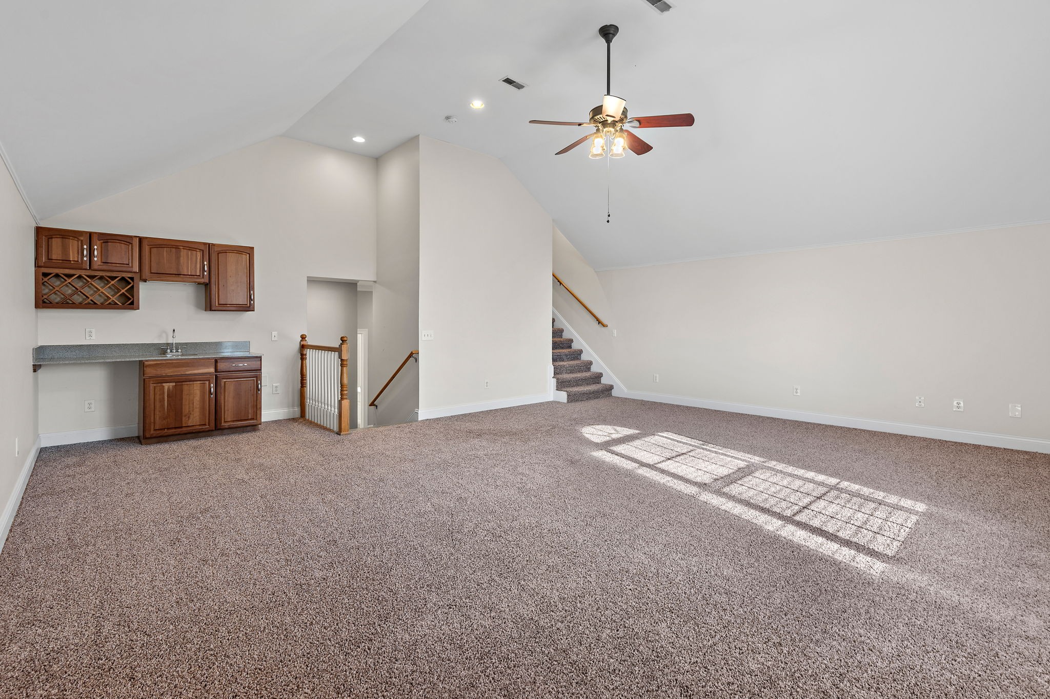 1011 Island Brook Dr Property Photo 16