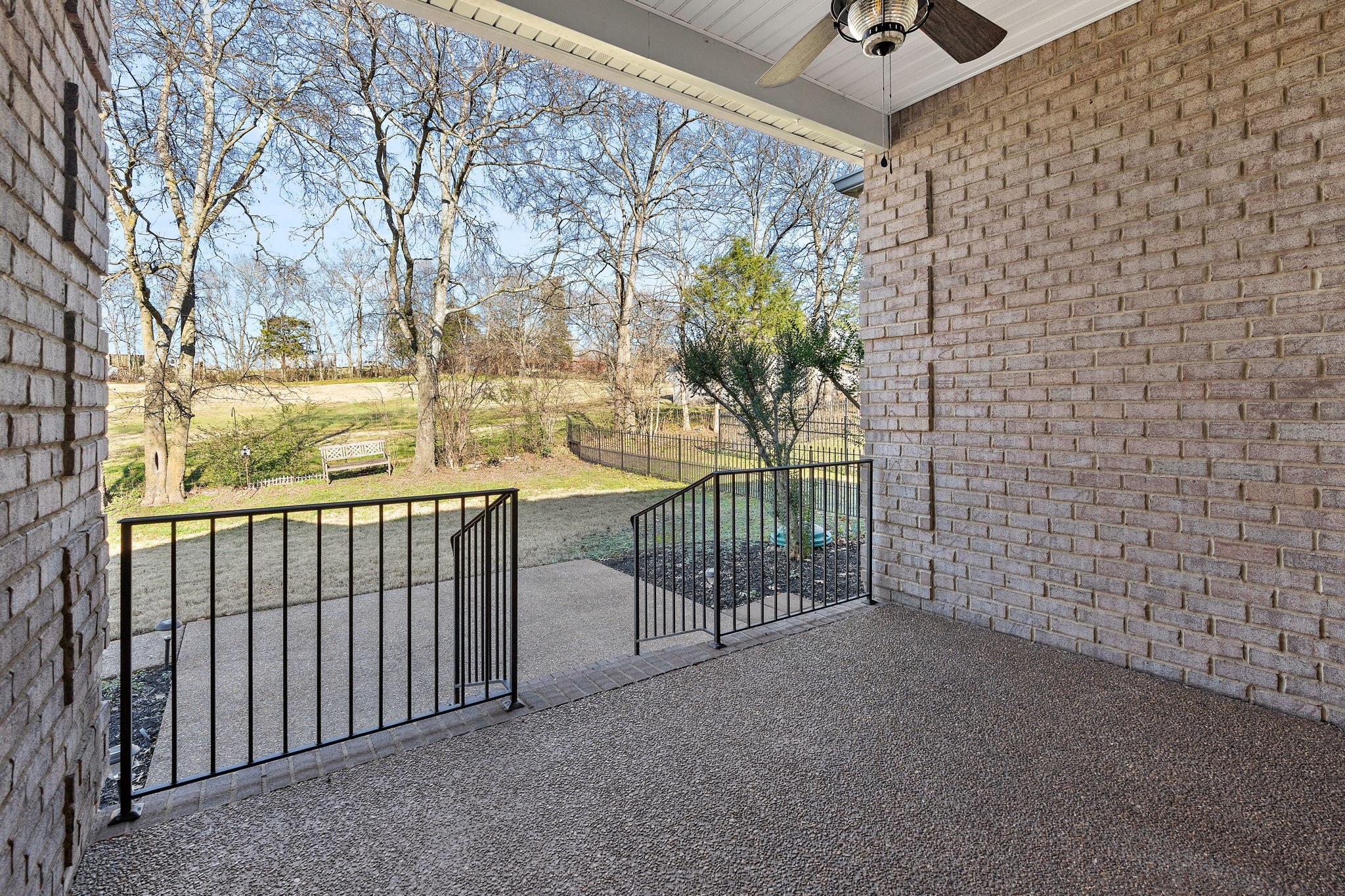 1011 Island Brook Dr Property Photo 17