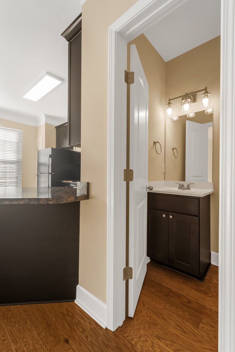 8224 Lenox Creekside Dr Property Photo 18
