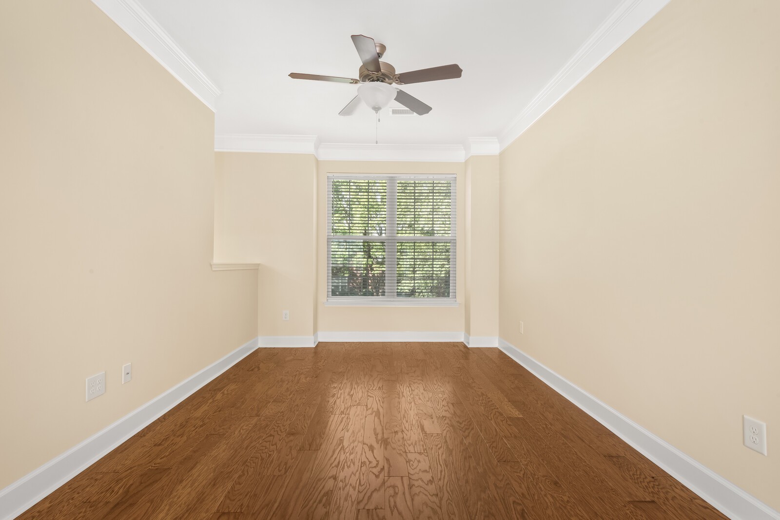 8224 Lenox Creekside Dr Property Photo 19