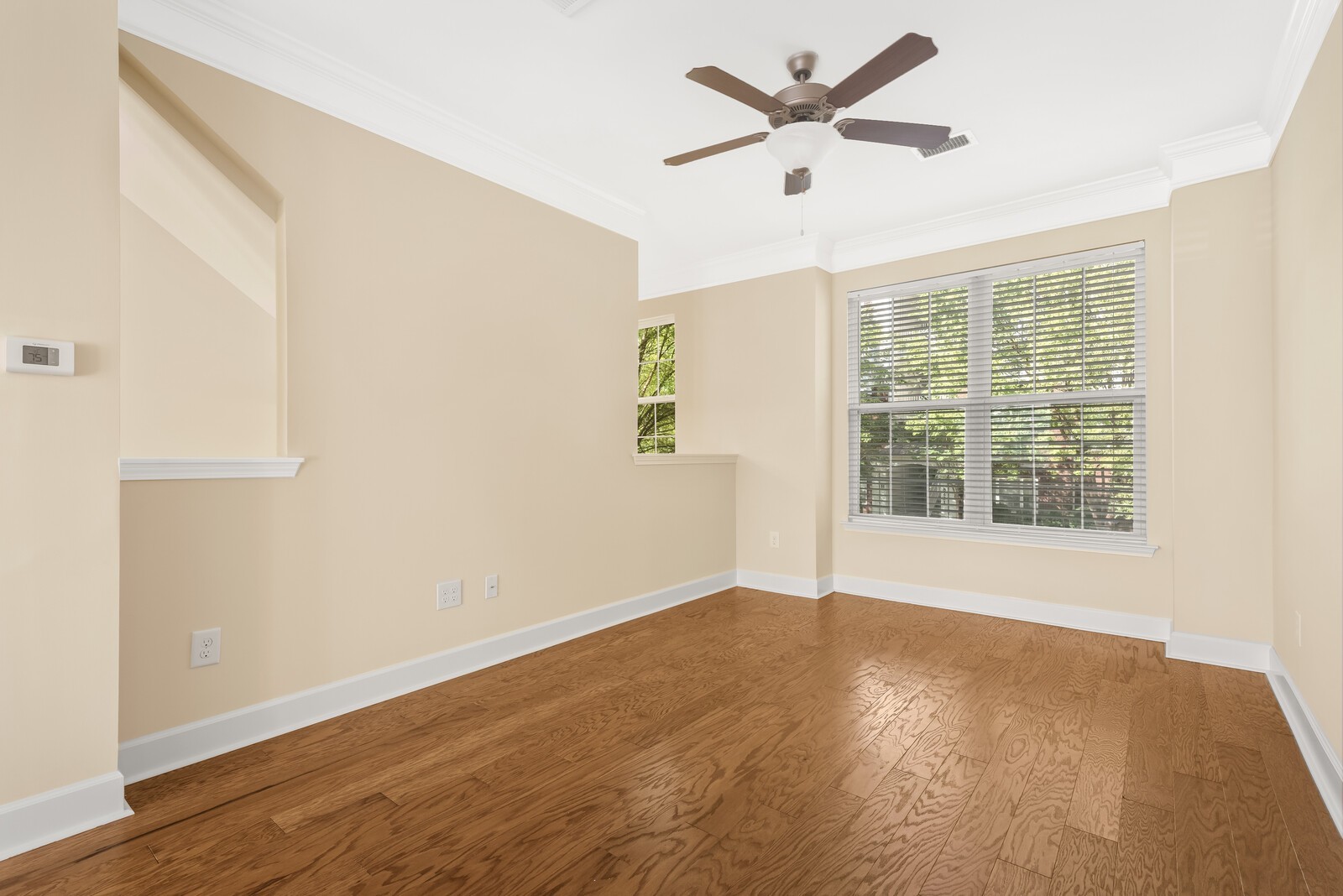 8224 Lenox Creekside Dr Property Photo 20
