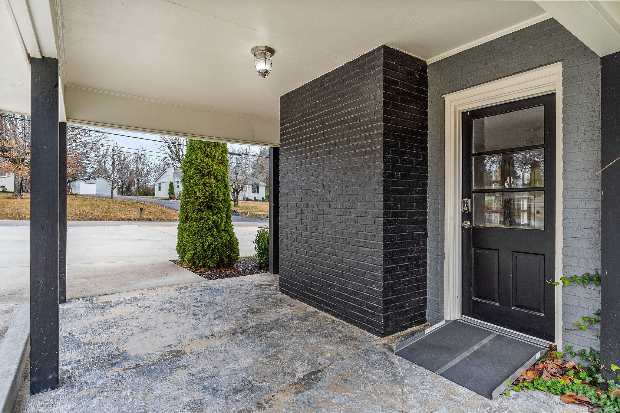 805 N Chancery St Property Photo 6