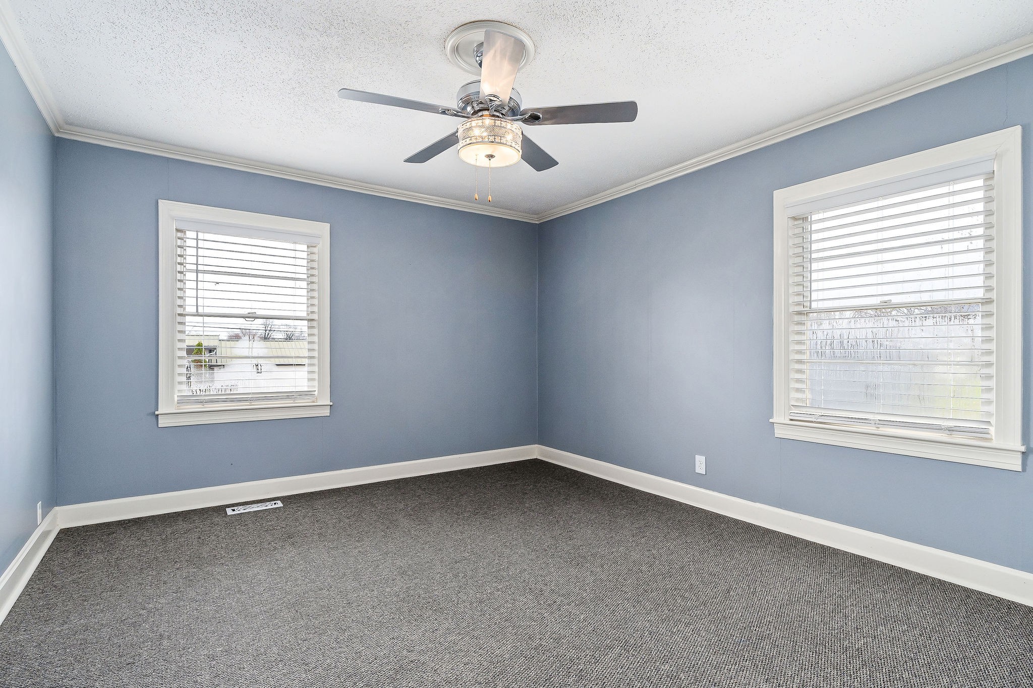 805 N Chancery St Property Photo 18