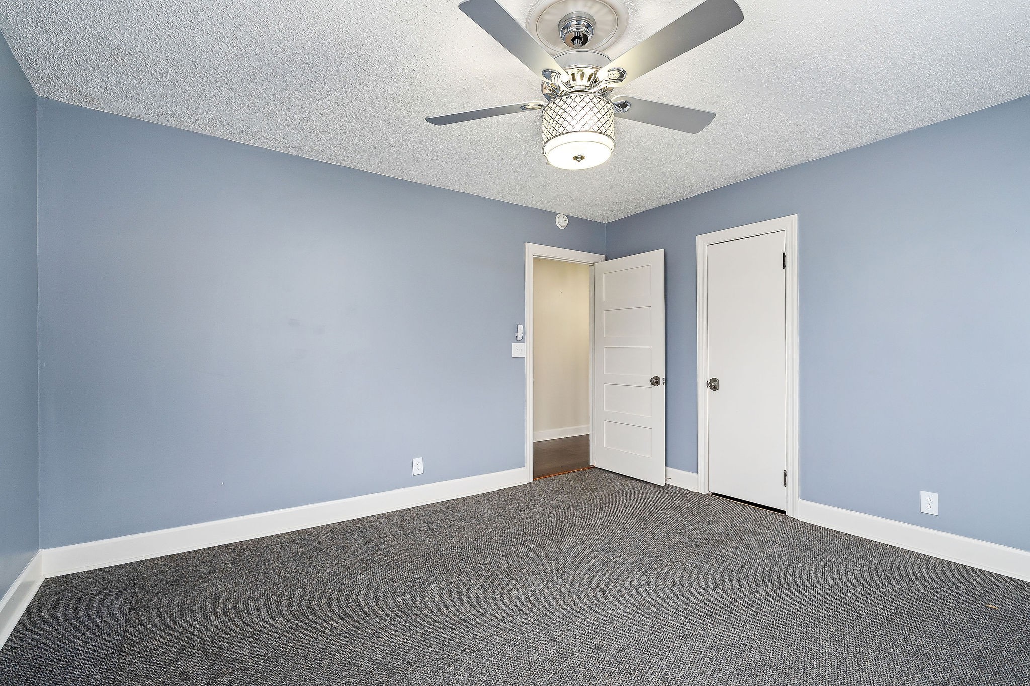805 N Chancery St Property Photo 19