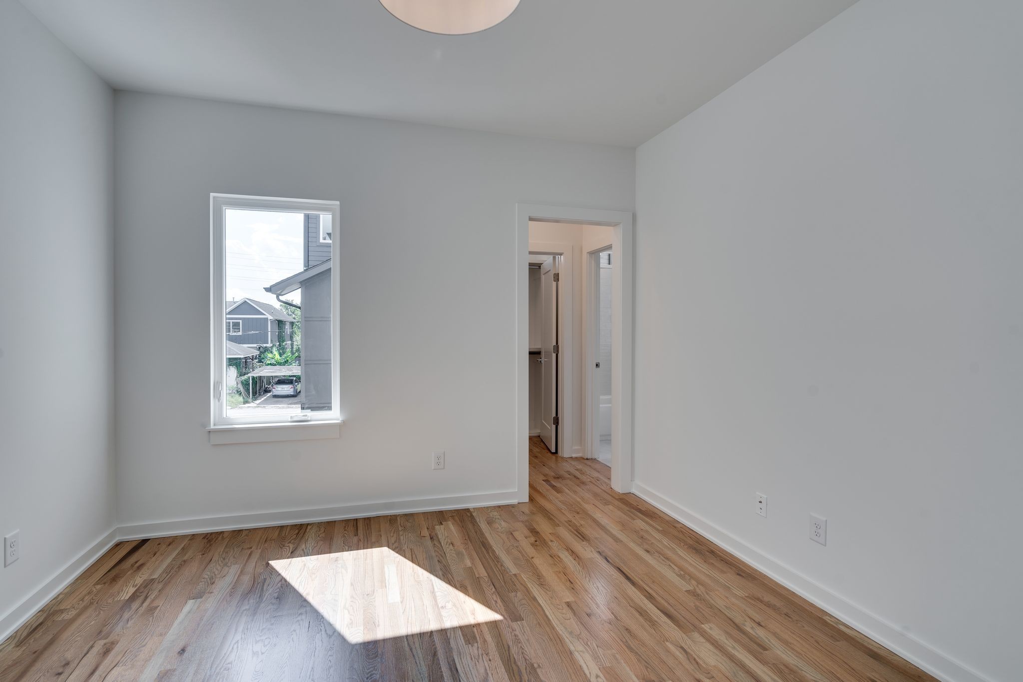 6015 Pennsylvania Ave Property Photo 29