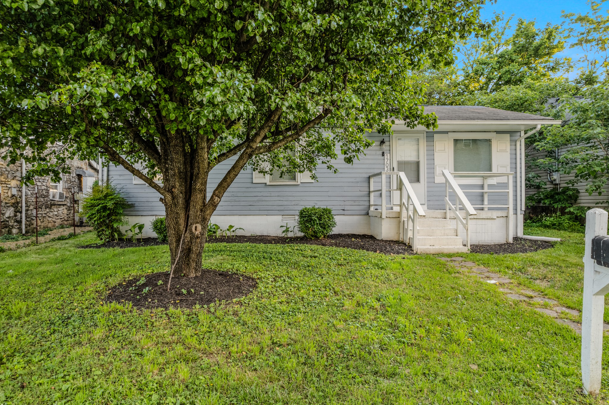 1703 Delta Ave Property Photo 27