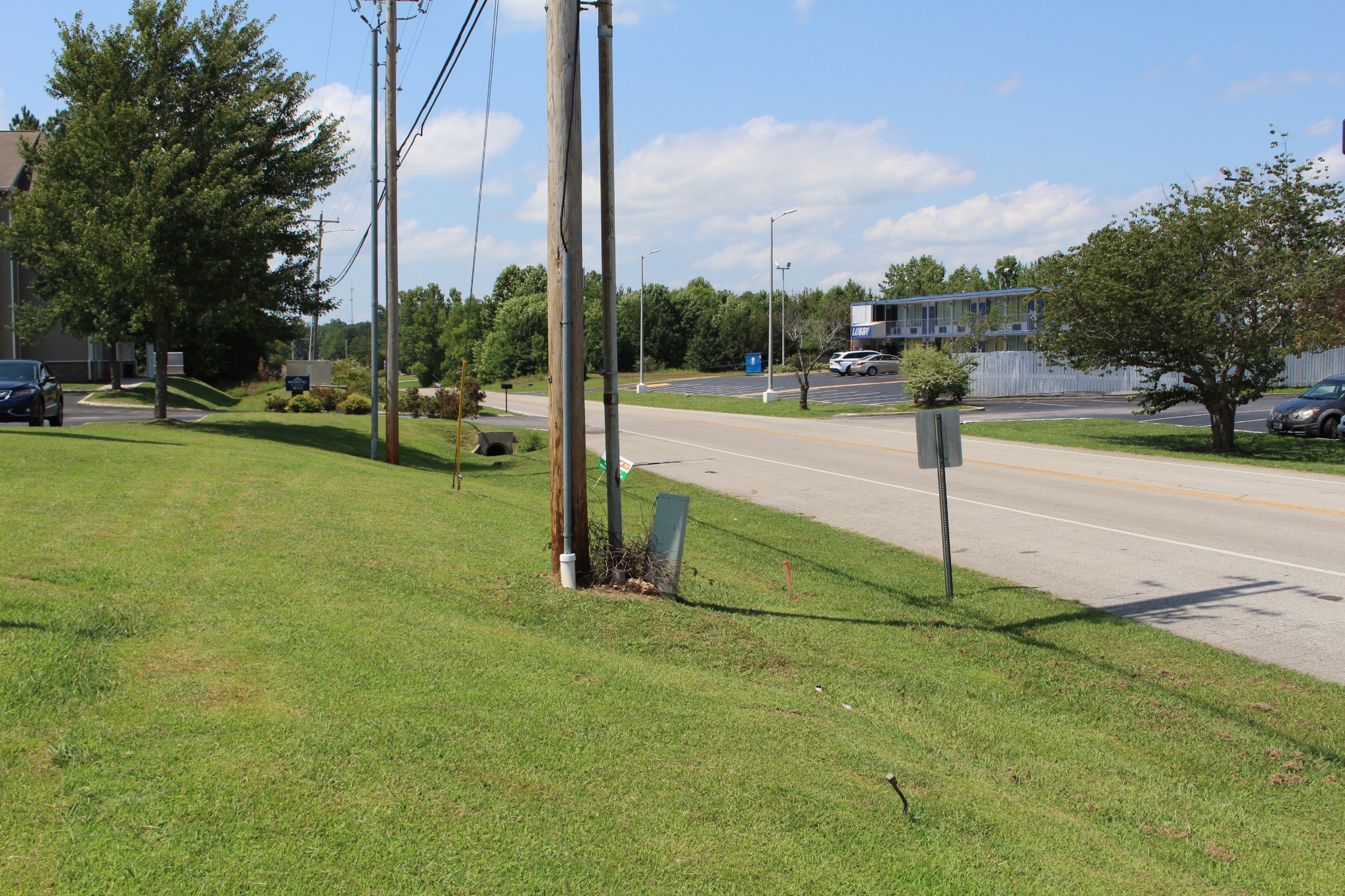 155 Expressway Dr Property Photo 6