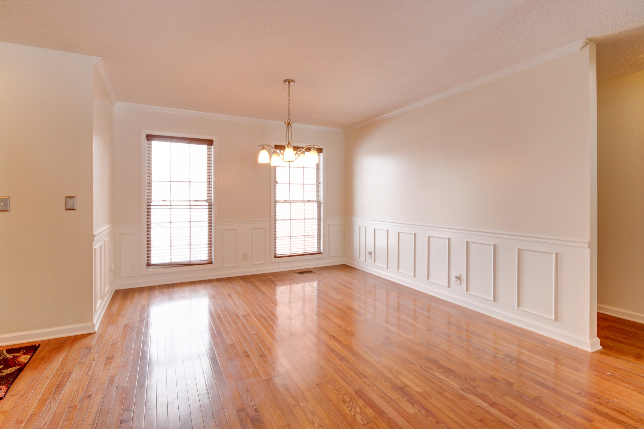 3363 Shetland Way Property Photo 9