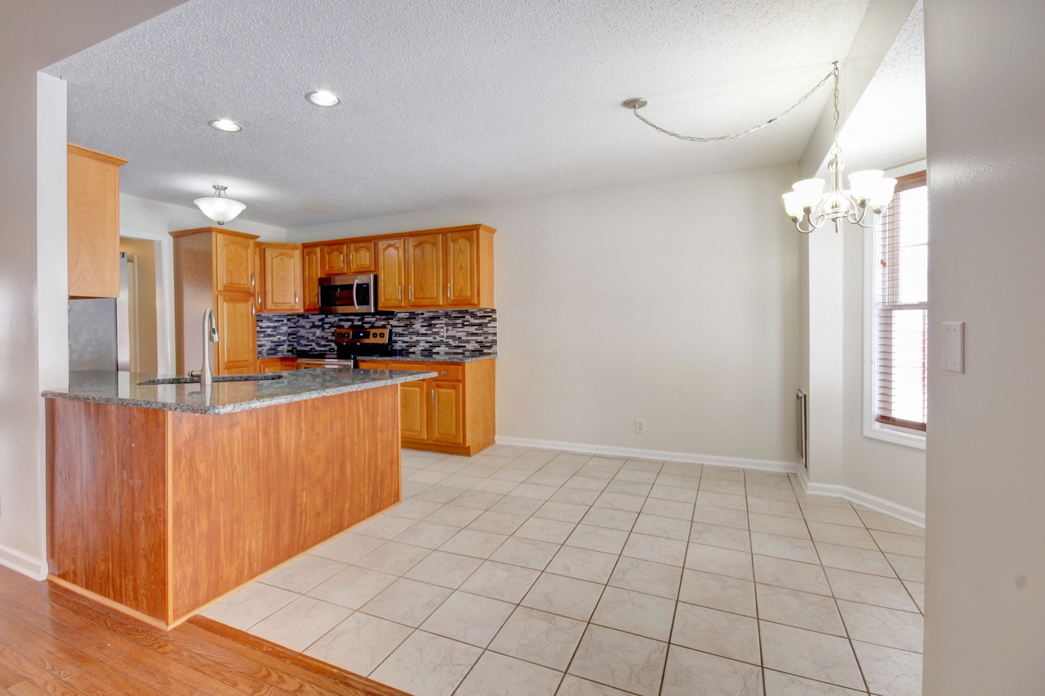 3363 Shetland Way Property Photo 13