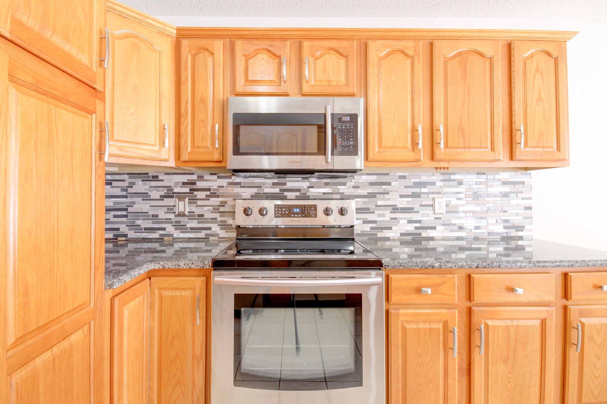 3363 Shetland Way Property Photo 17