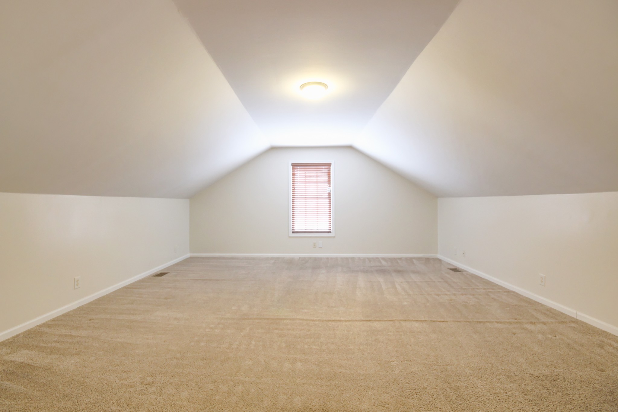 3363 Shetland Way Property Photo 36