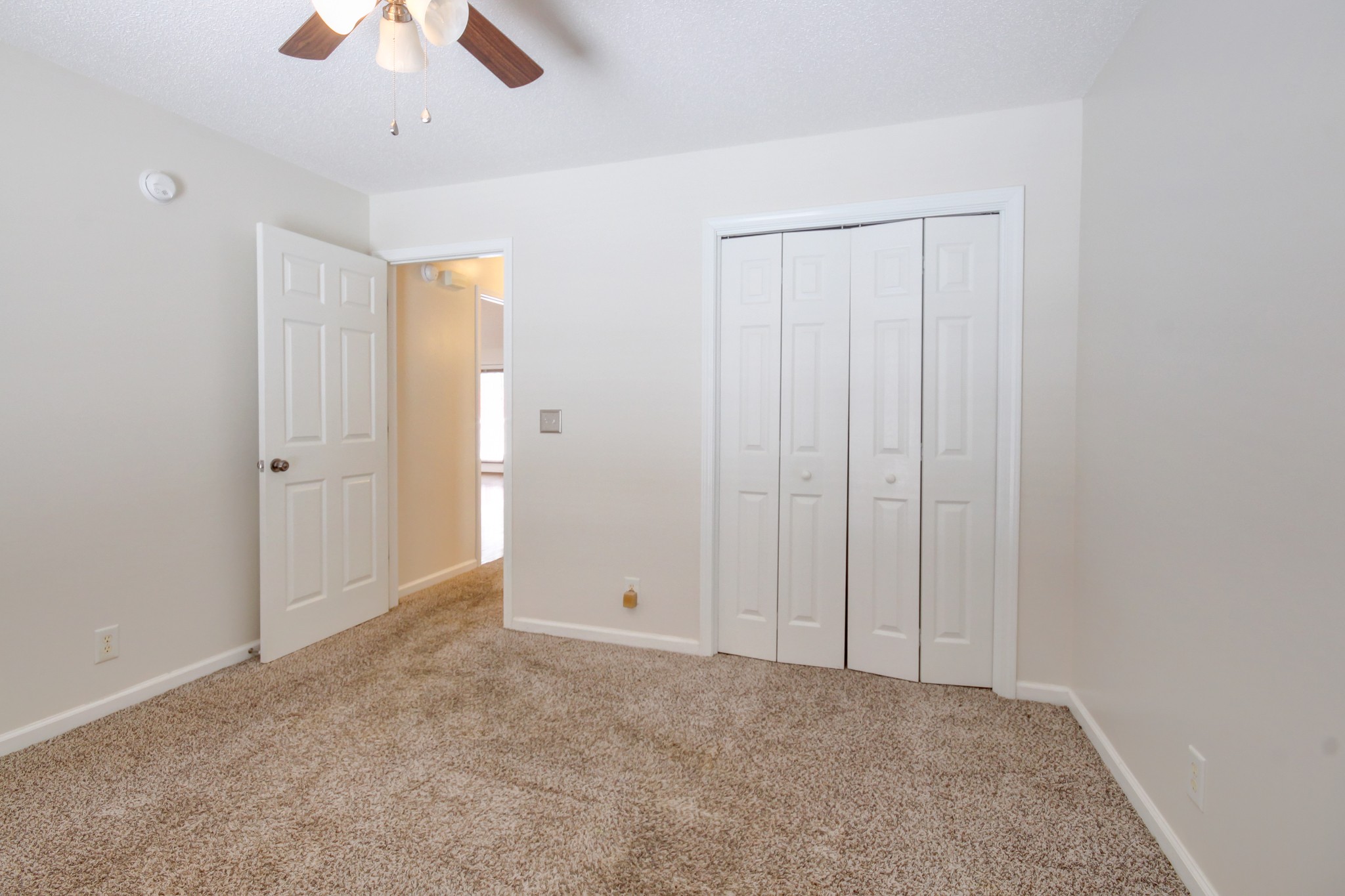 3363 Shetland Way Property Photo 40