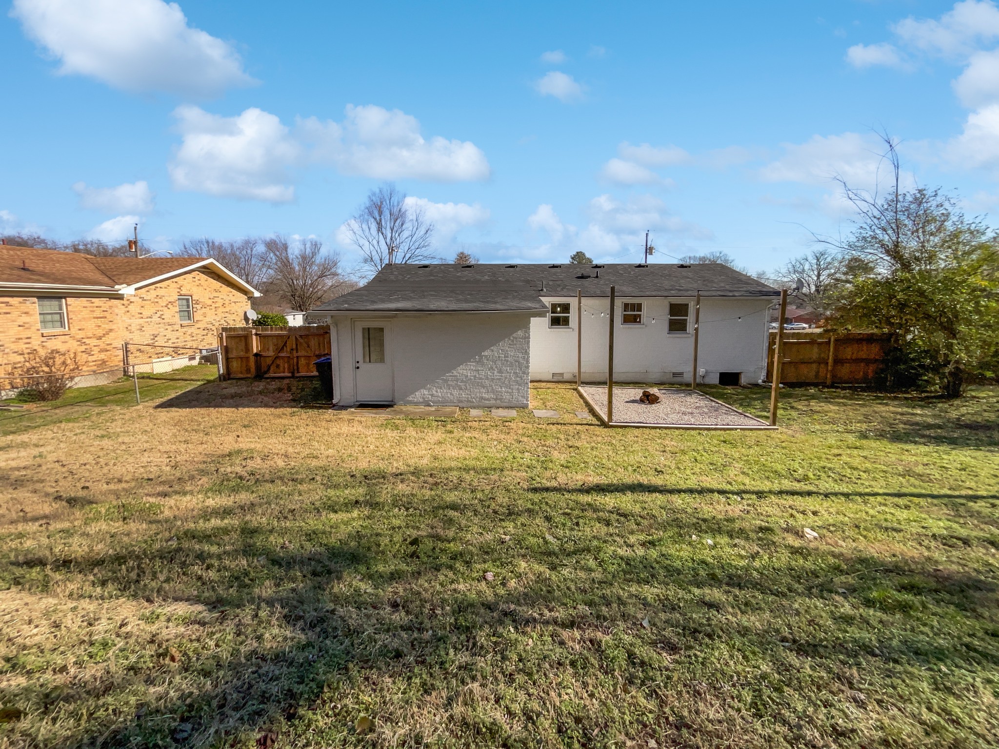 1315 Robin Hill Rd Property Photo 8