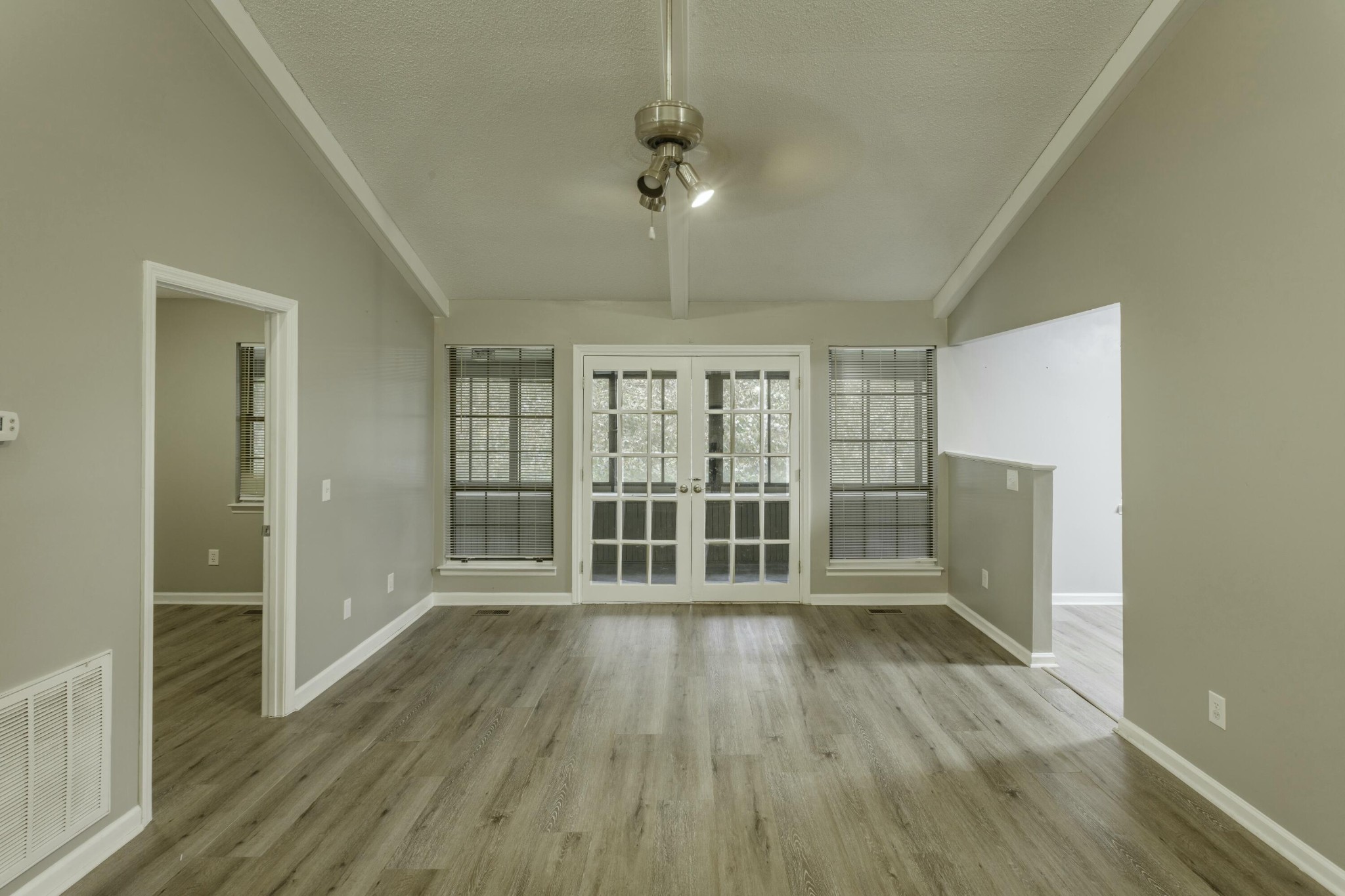 6531 Old Dayton Pike Property Photo 4