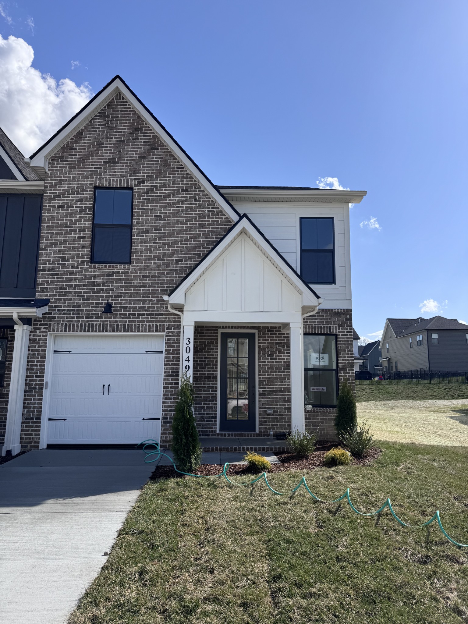 3049 Inman Dr Property Photo 1