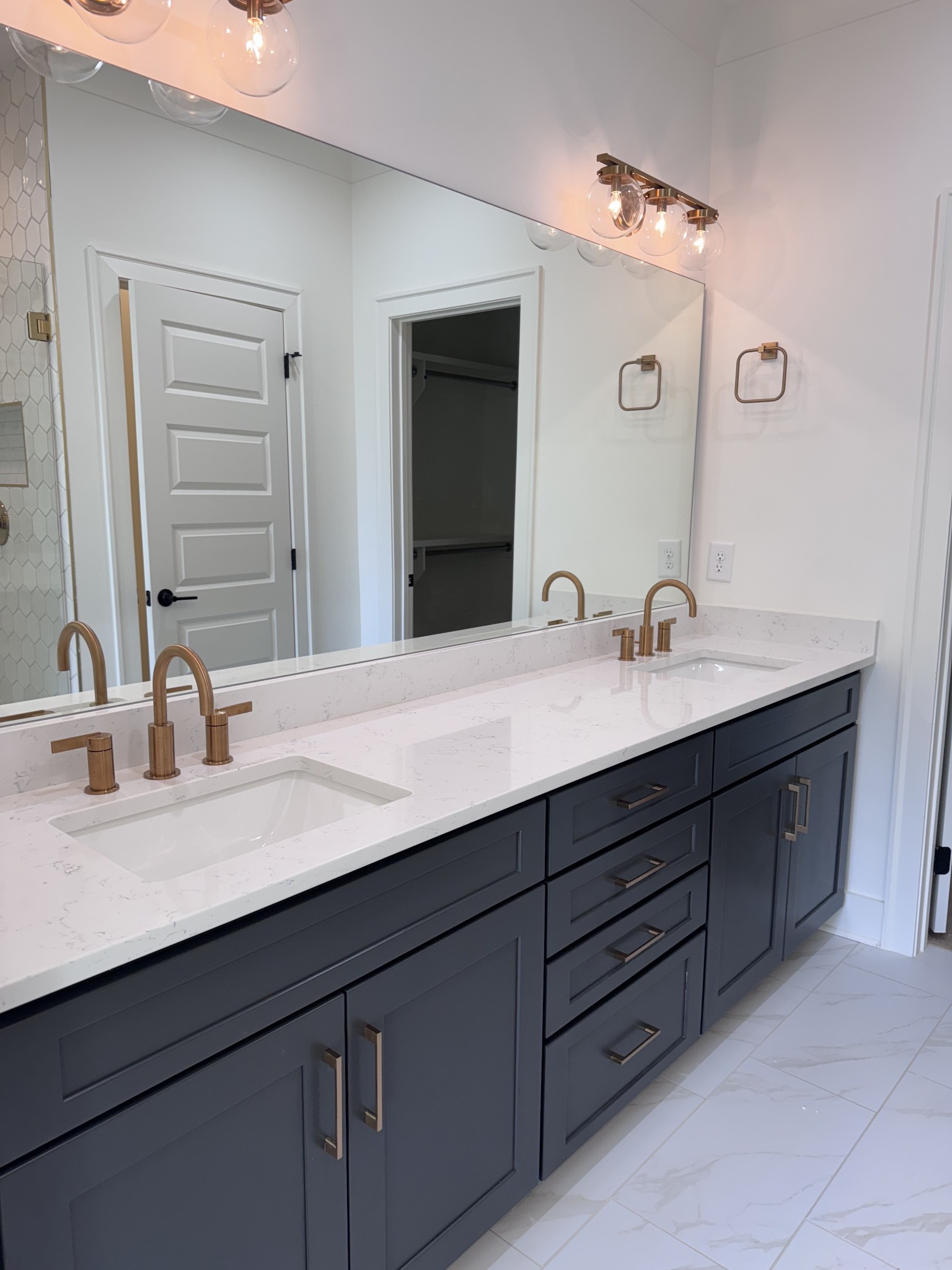 3049 Inman Dr Property Photo 8