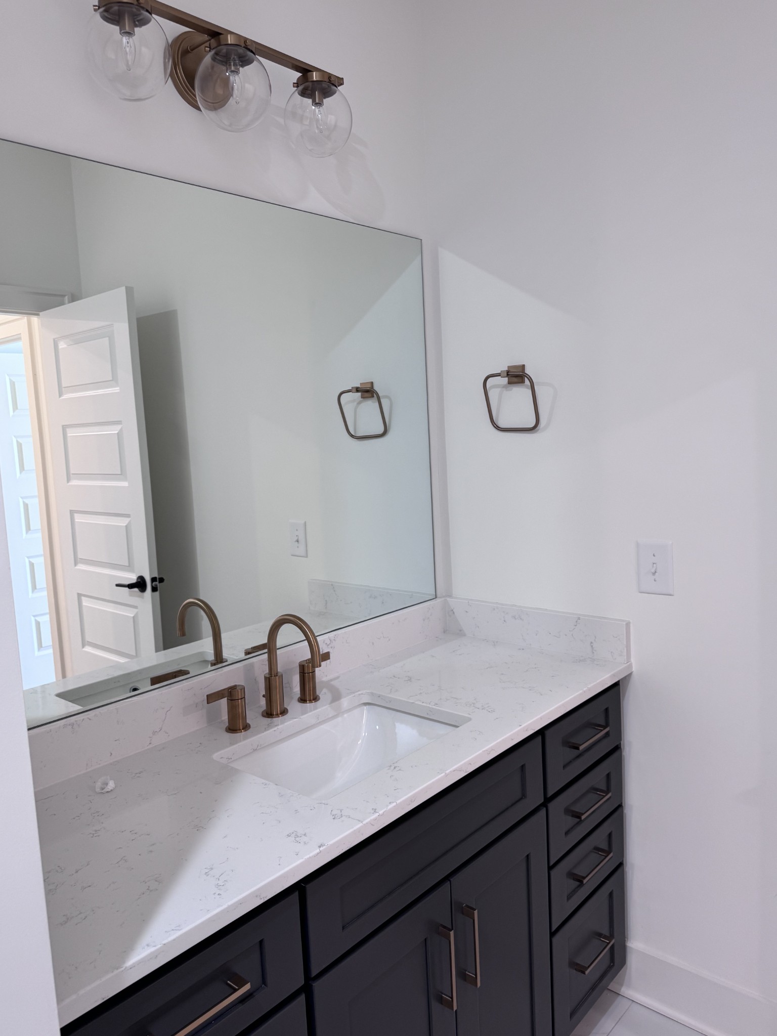 3049 Inman Dr Property Photo 13