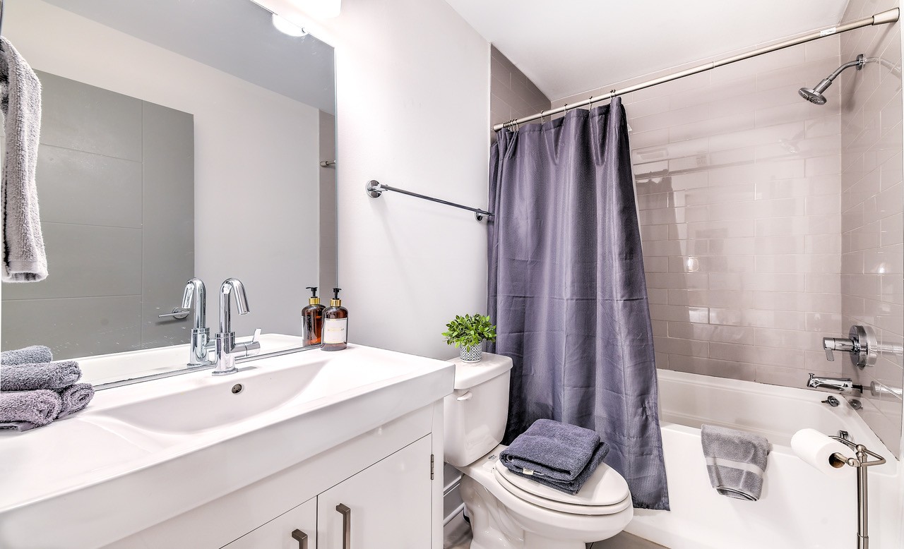 1105 Archer St Property Photo 4