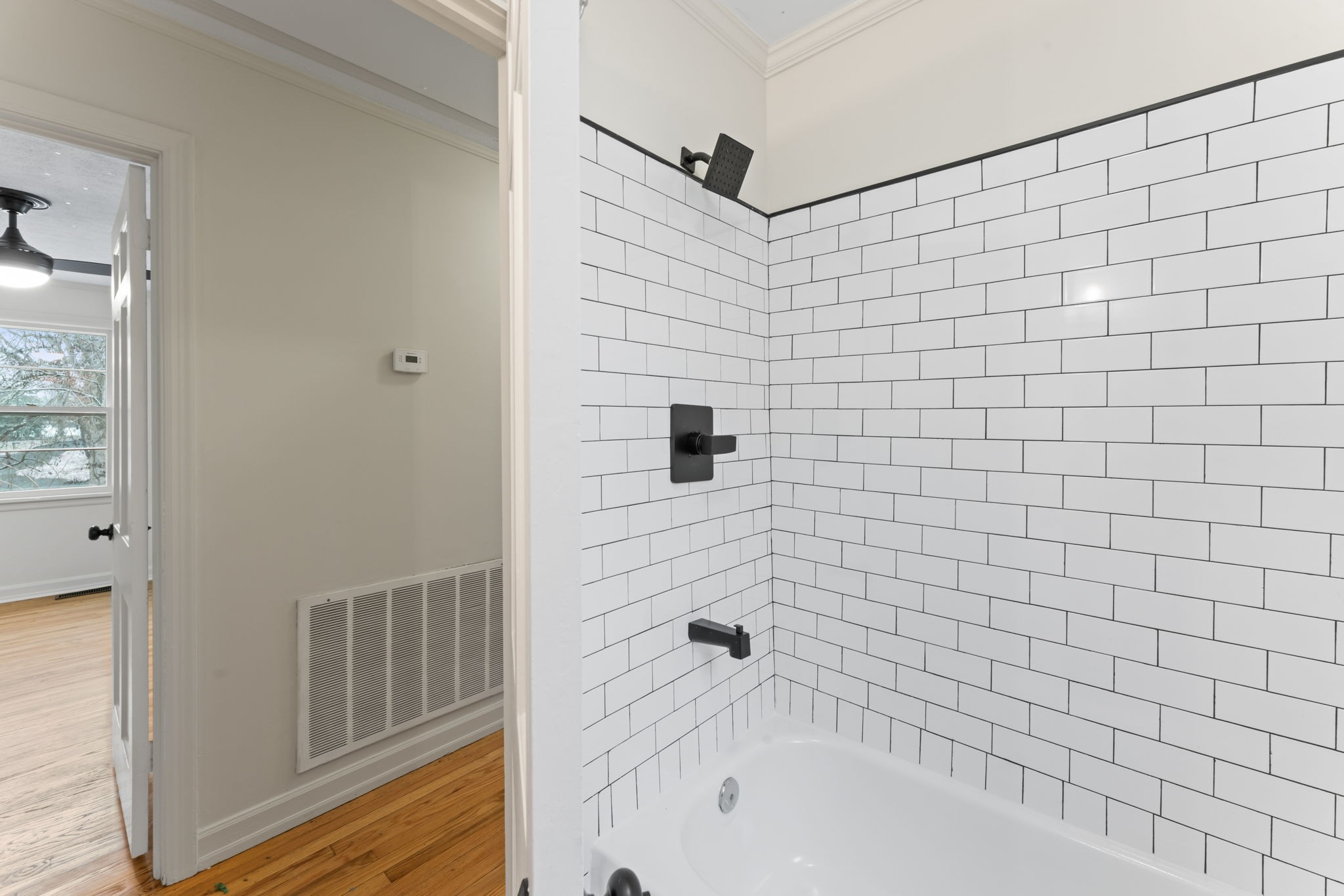 101 West Park Circle Property Photo 26