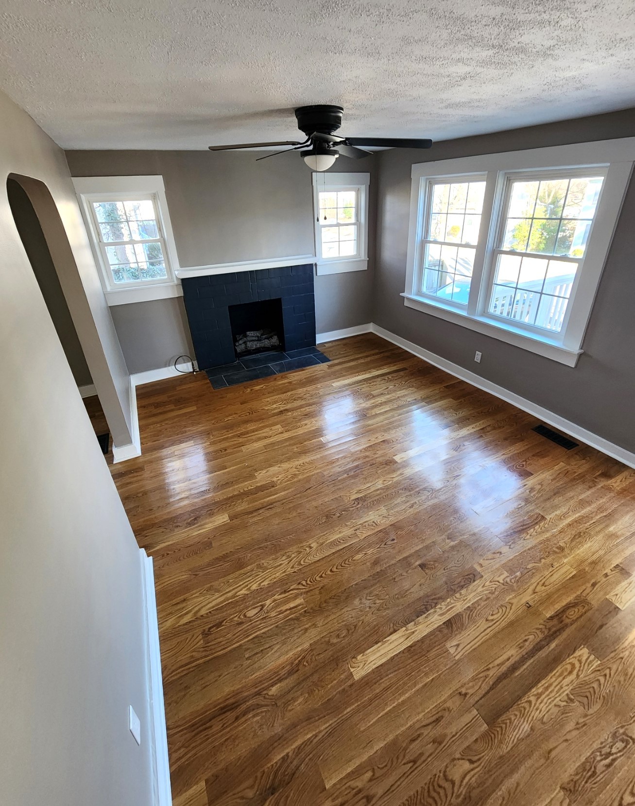 1830 Dimple Ct Property Photo 5