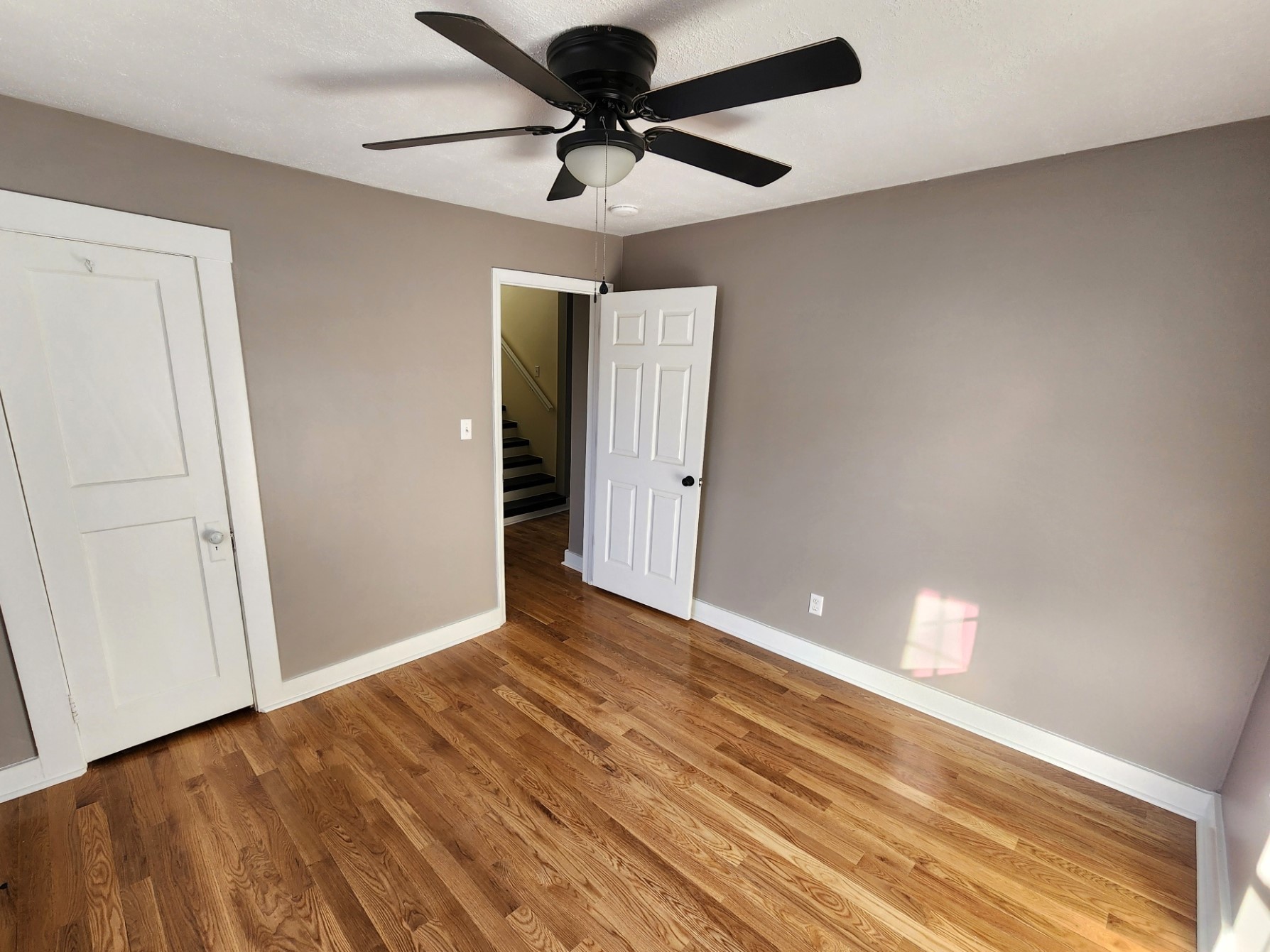 1830 Dimple Ct Property Photo 17