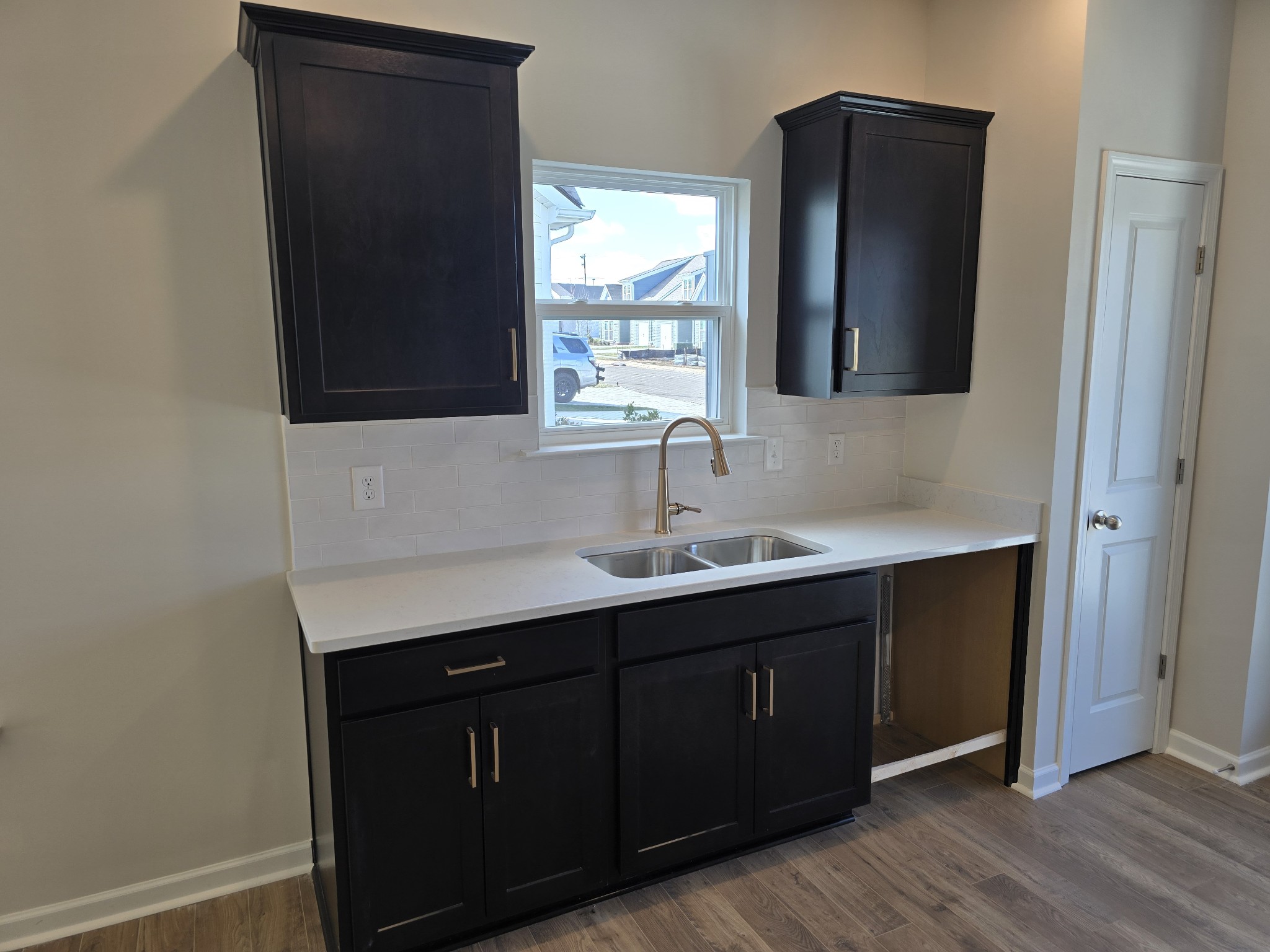 5158 Pace Park Cir Property Photo 11