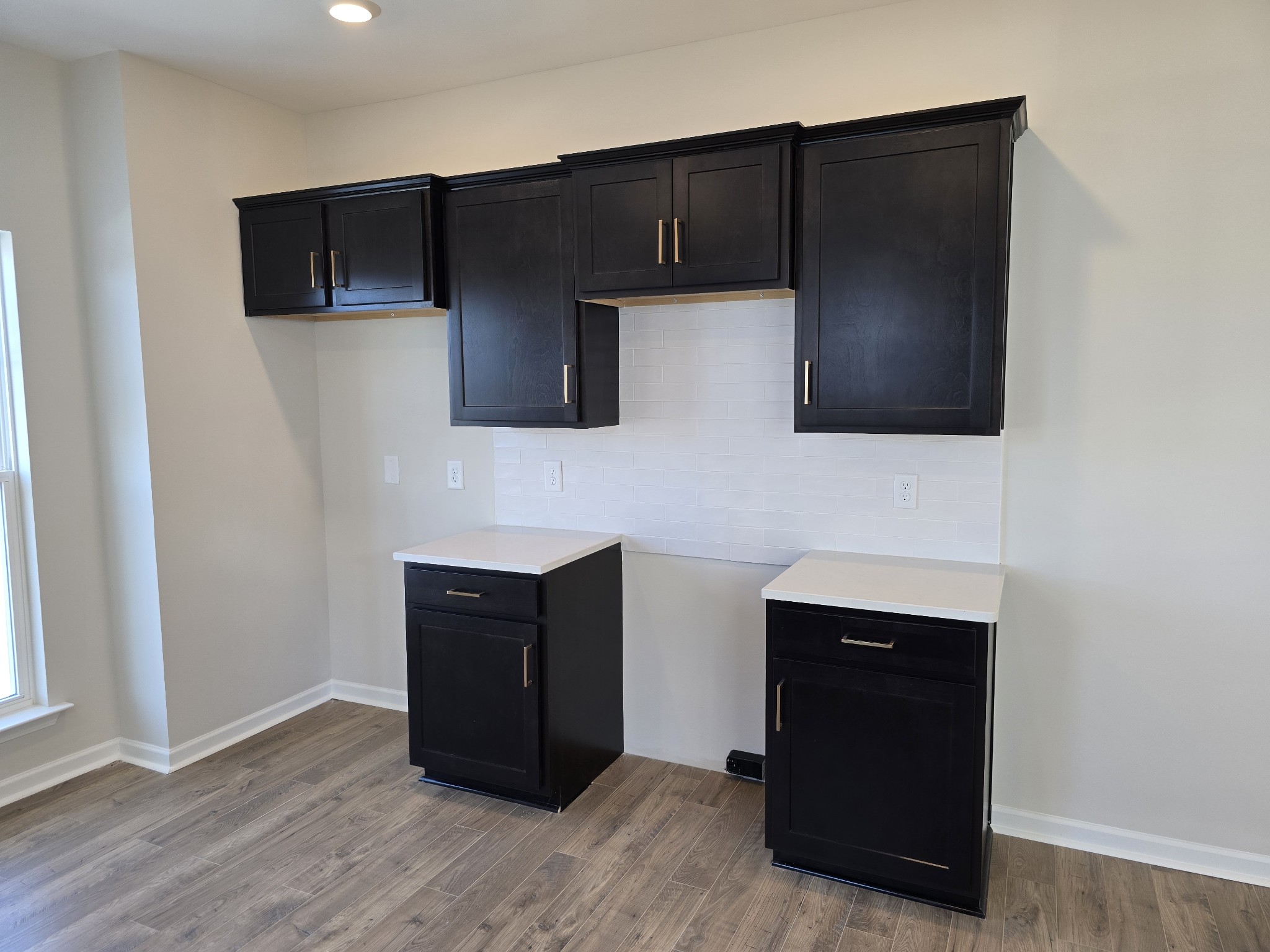 5158 Pace Park Cir Property Photo 12