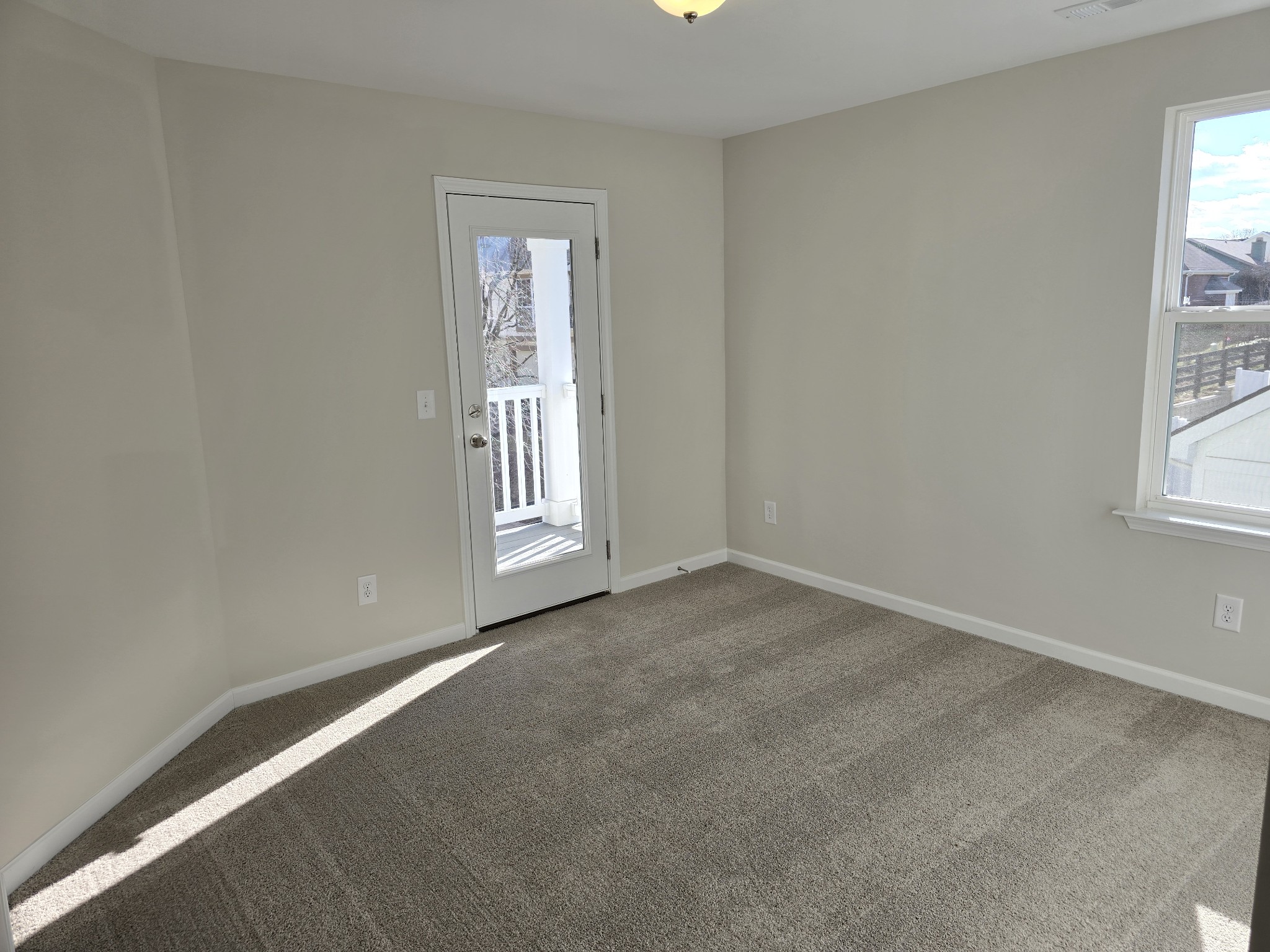 5158 Pace Park Cir Property Photo 17