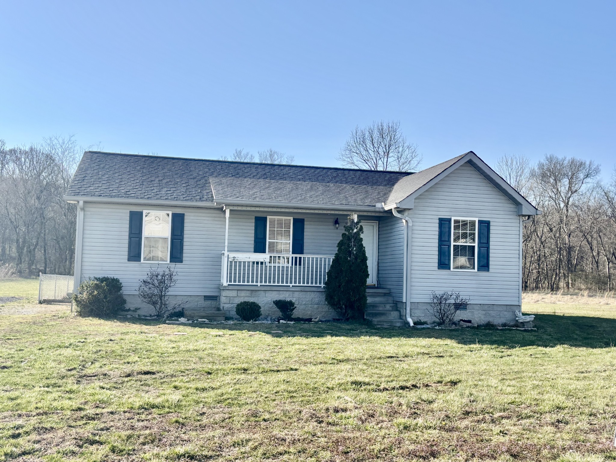 19 Winding Hills Ln Property Photo 2