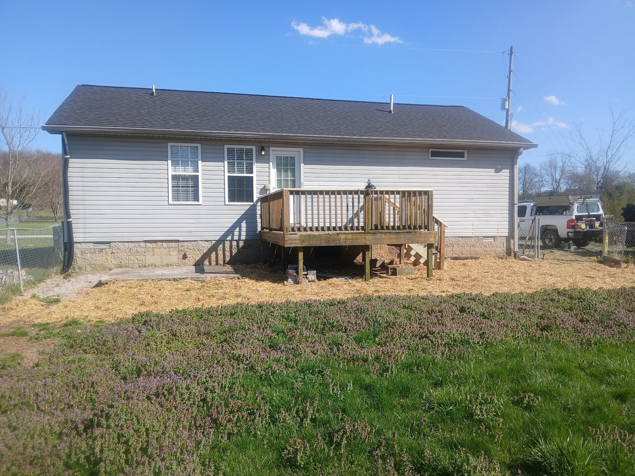 19 Winding Hills Ln Property Photo 4