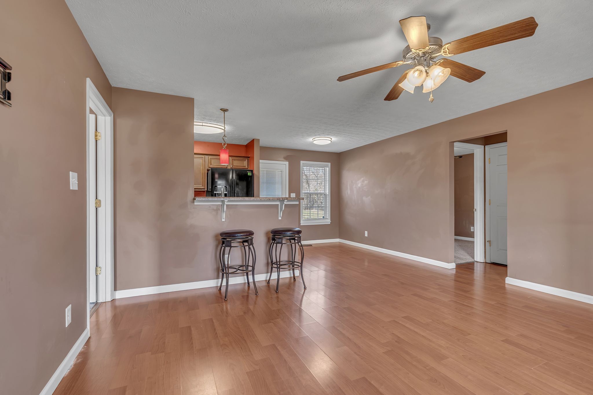 19 Winding Hills Ln Property Photo 10