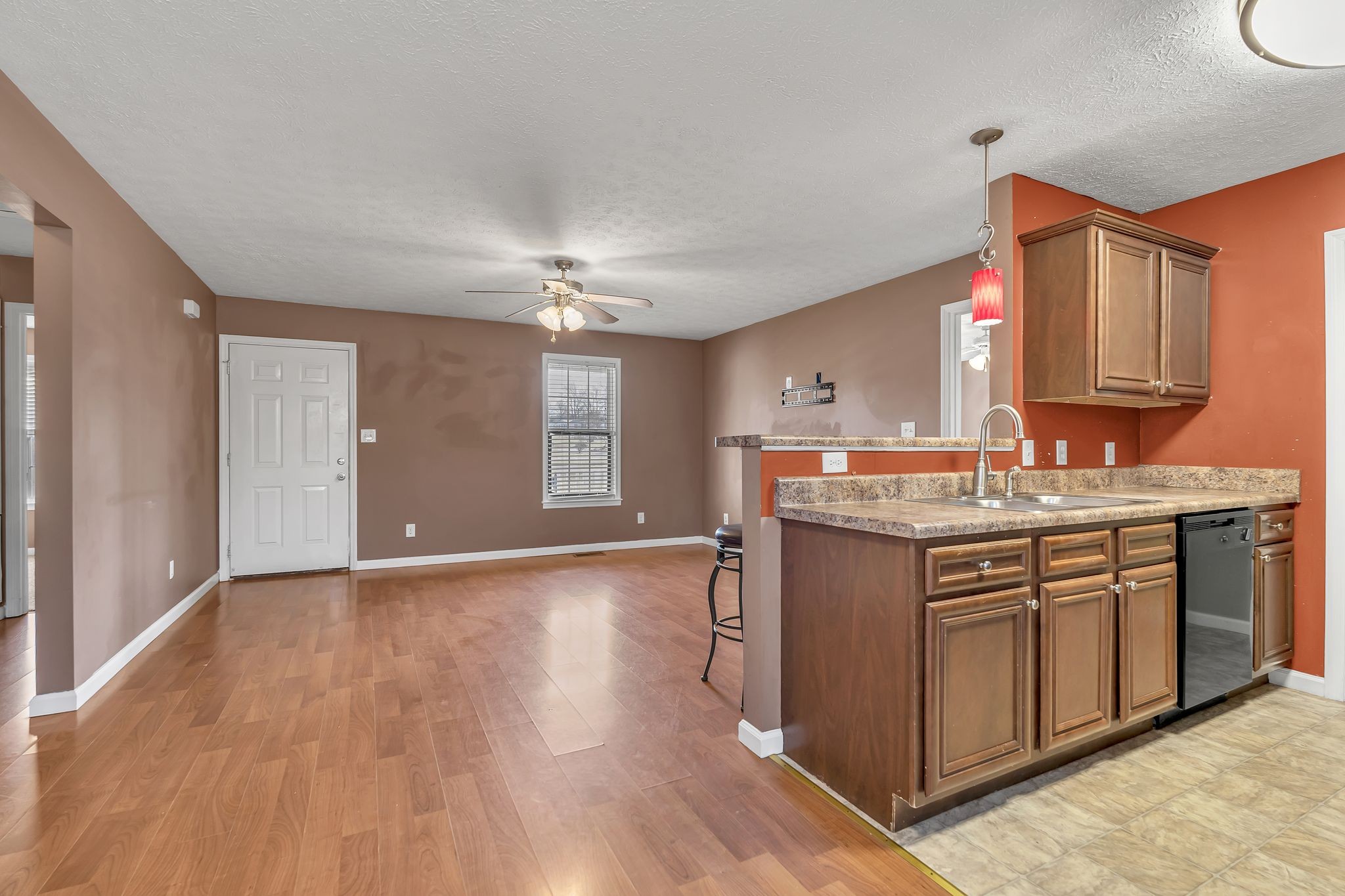 19 Winding Hills Ln Property Photo 12