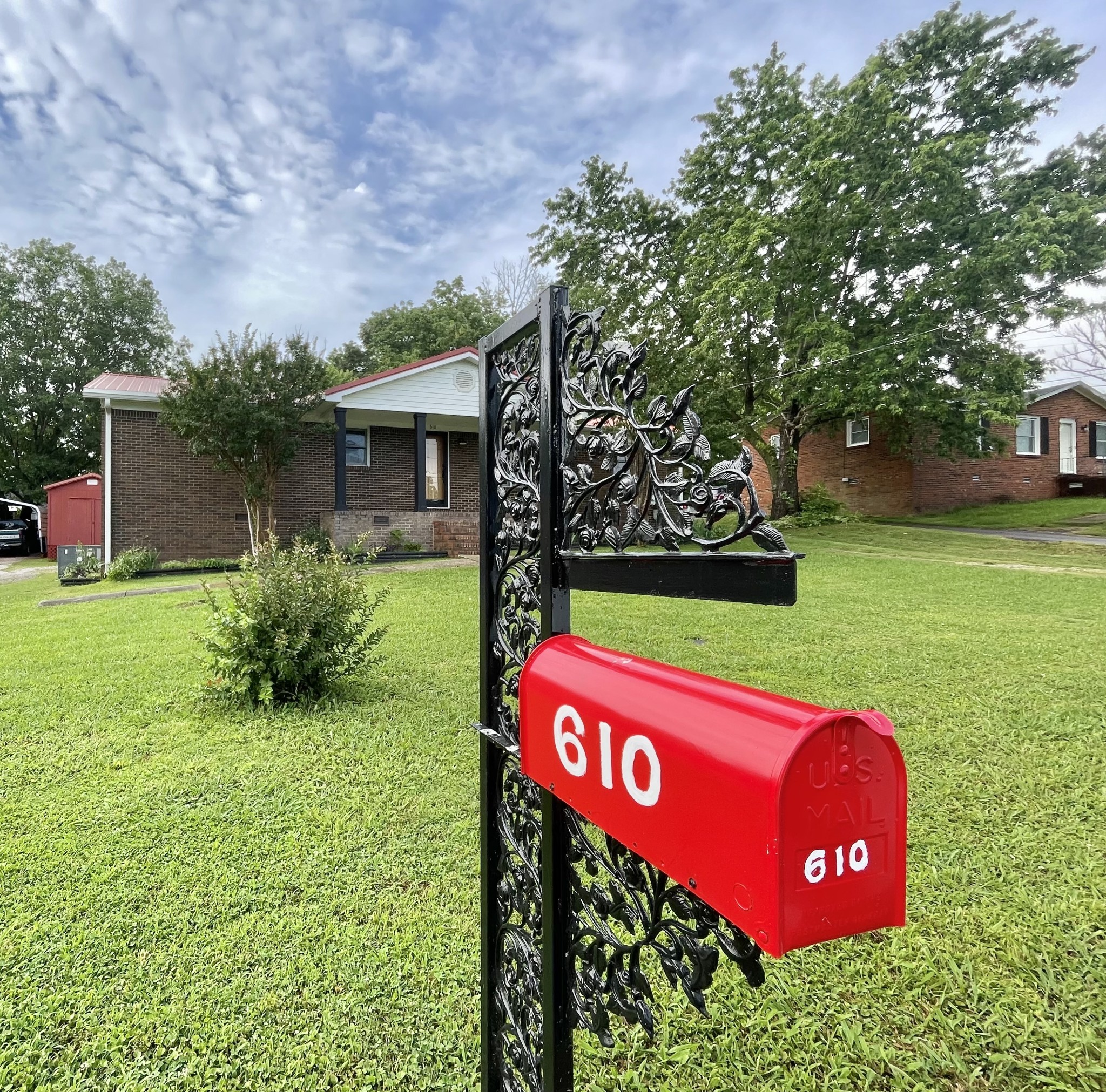 610 Forrest St Property Photo 4