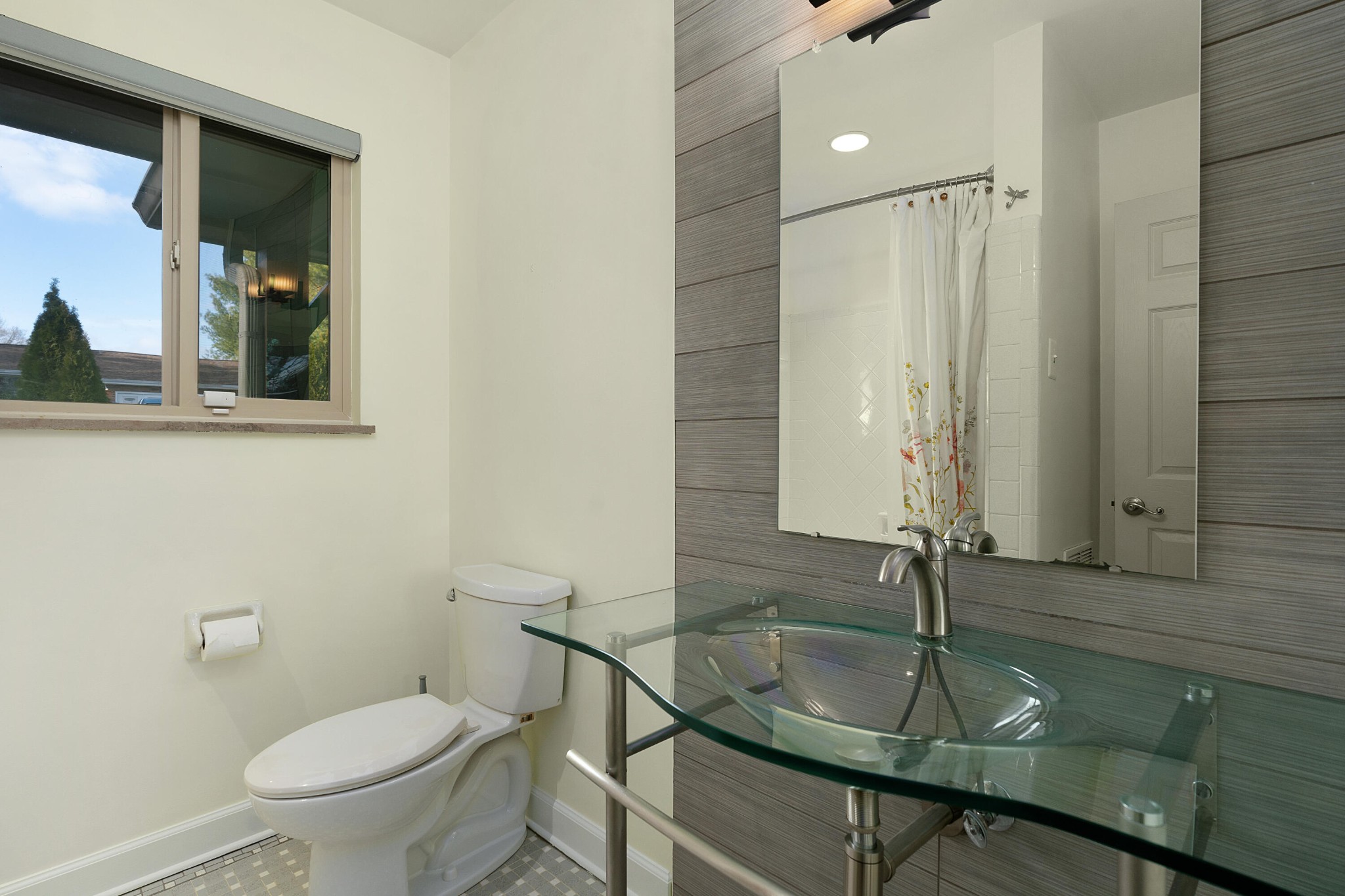 540 N Crest Court Property Photo 37