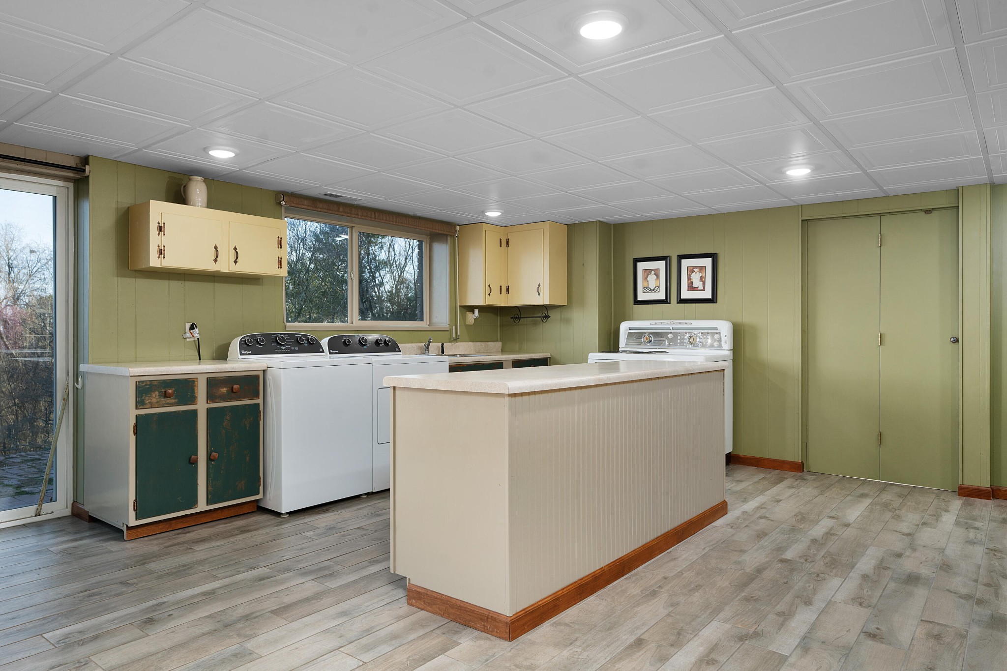 540 N Crest Court Property Photo 42