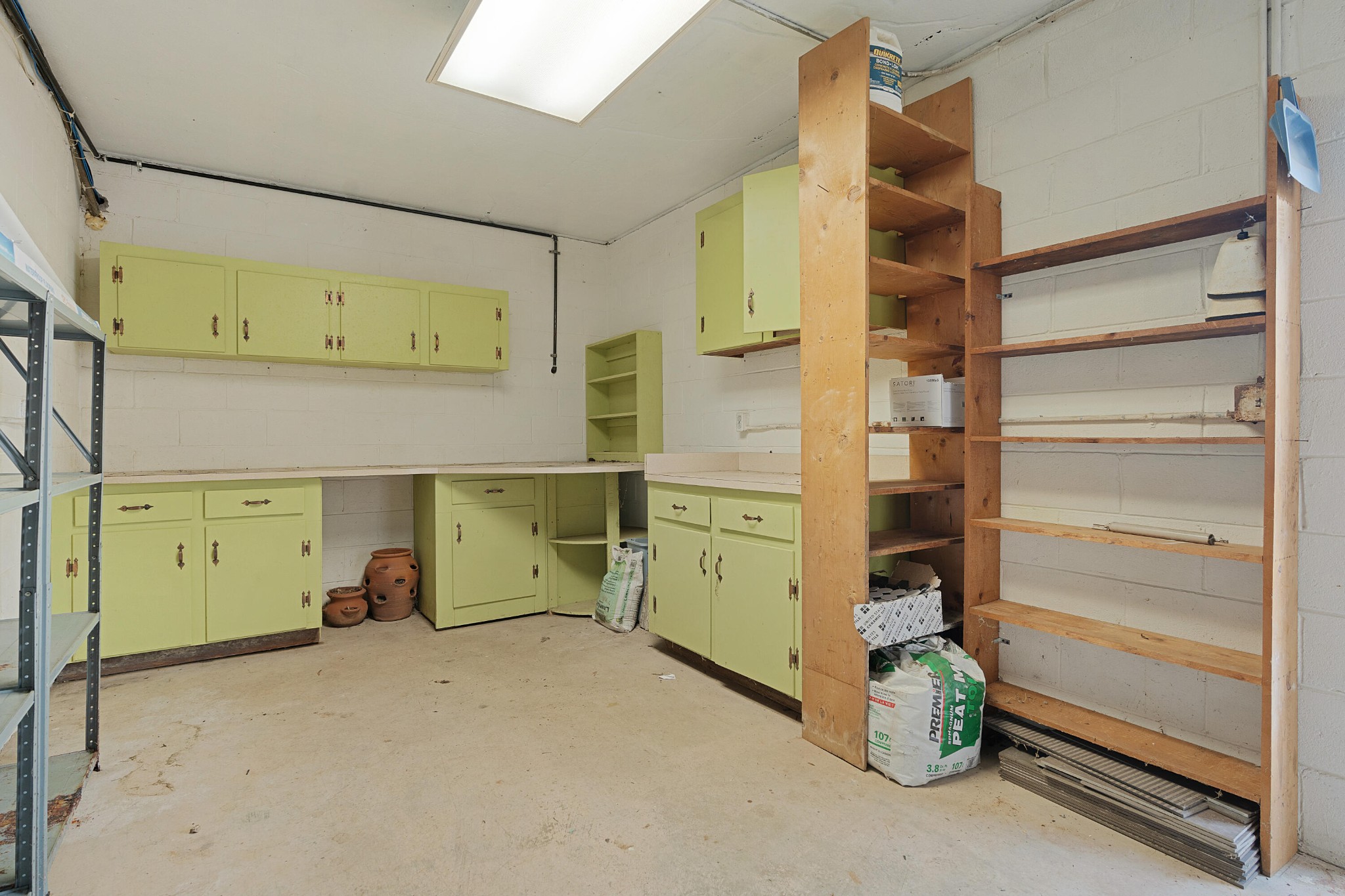 540 N Crest Court Property Photo 54