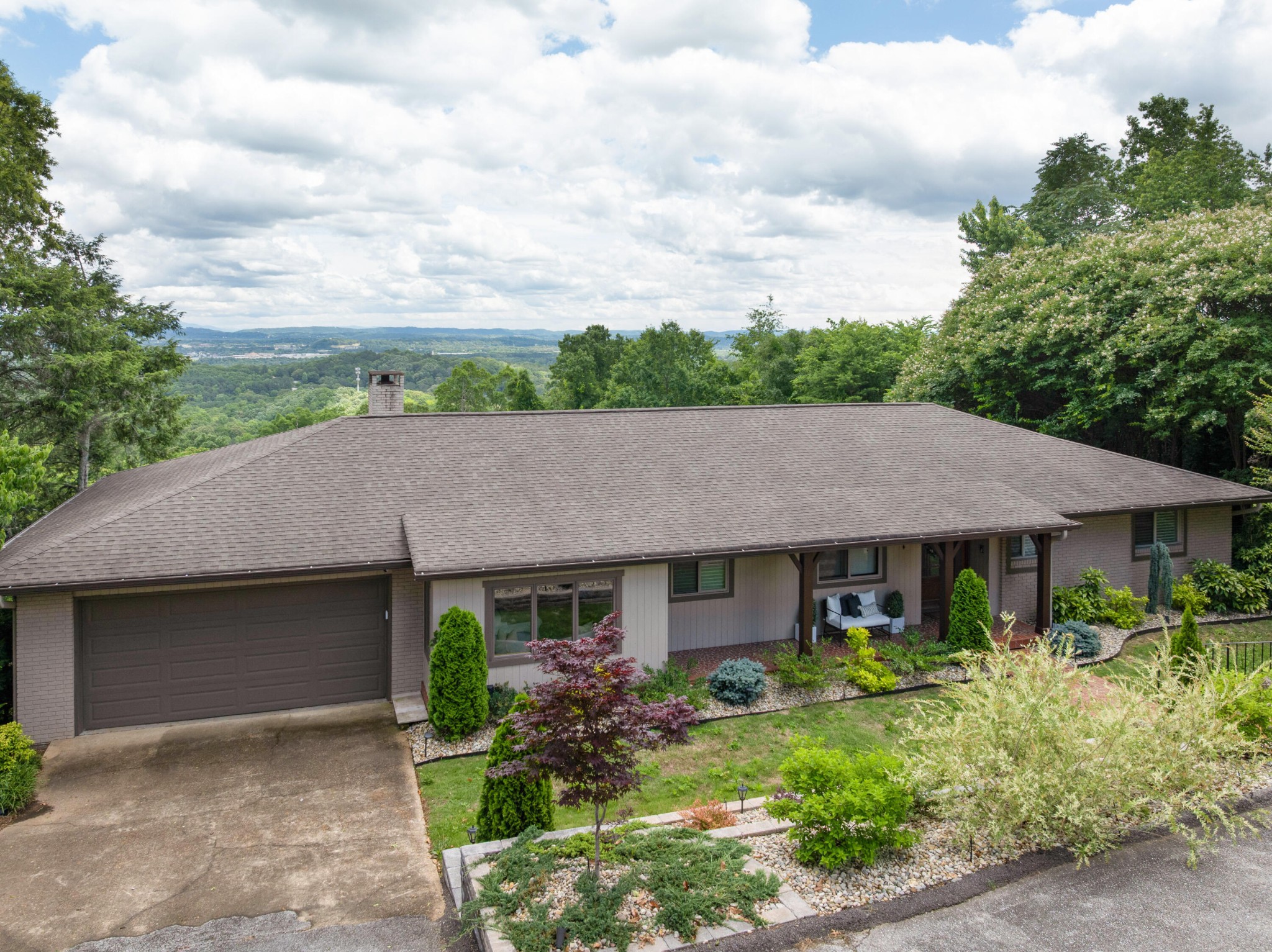 540 N Crest Court Property Photo 68