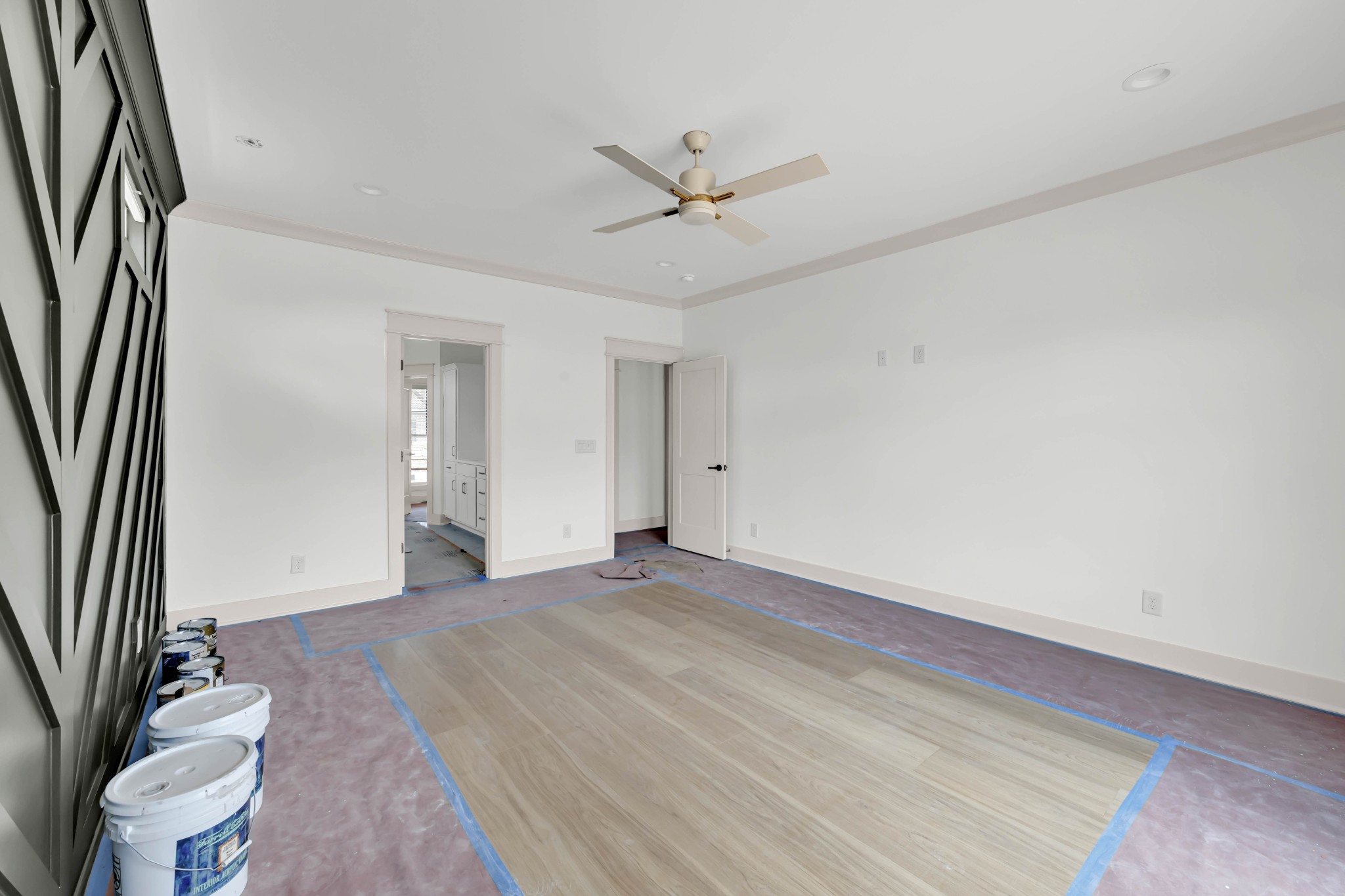 2462 Ellsworth Dr Property Photo 14