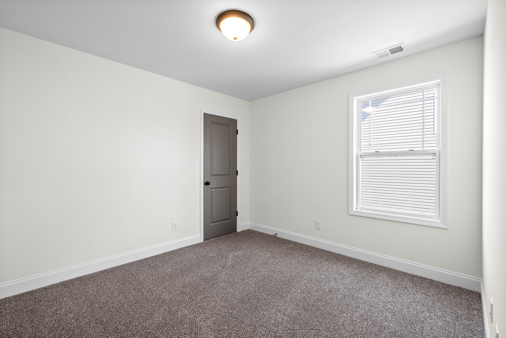 1381 Harmon Lane Property Photo 23