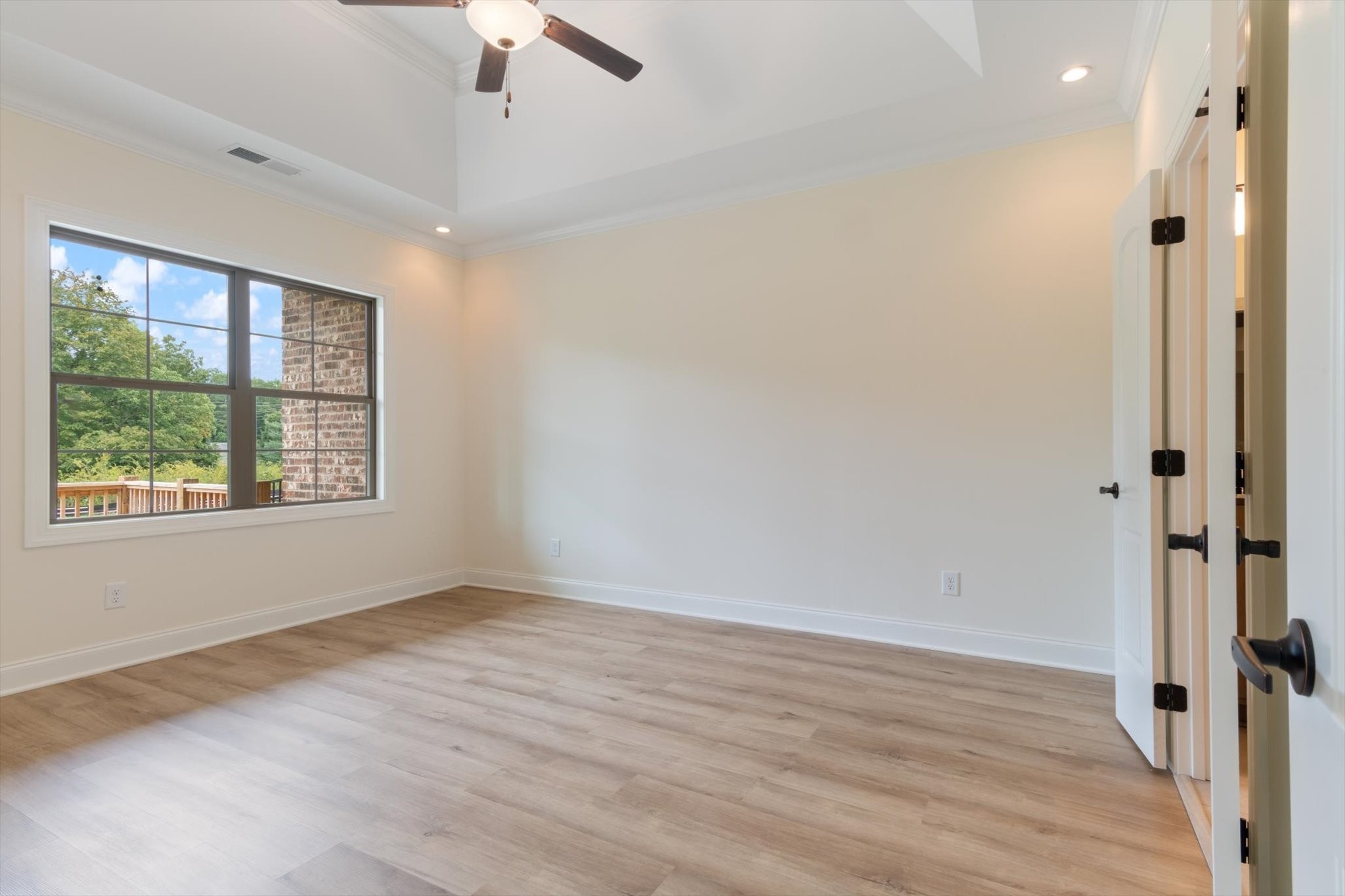 456 W Foxrun Property Photo 8